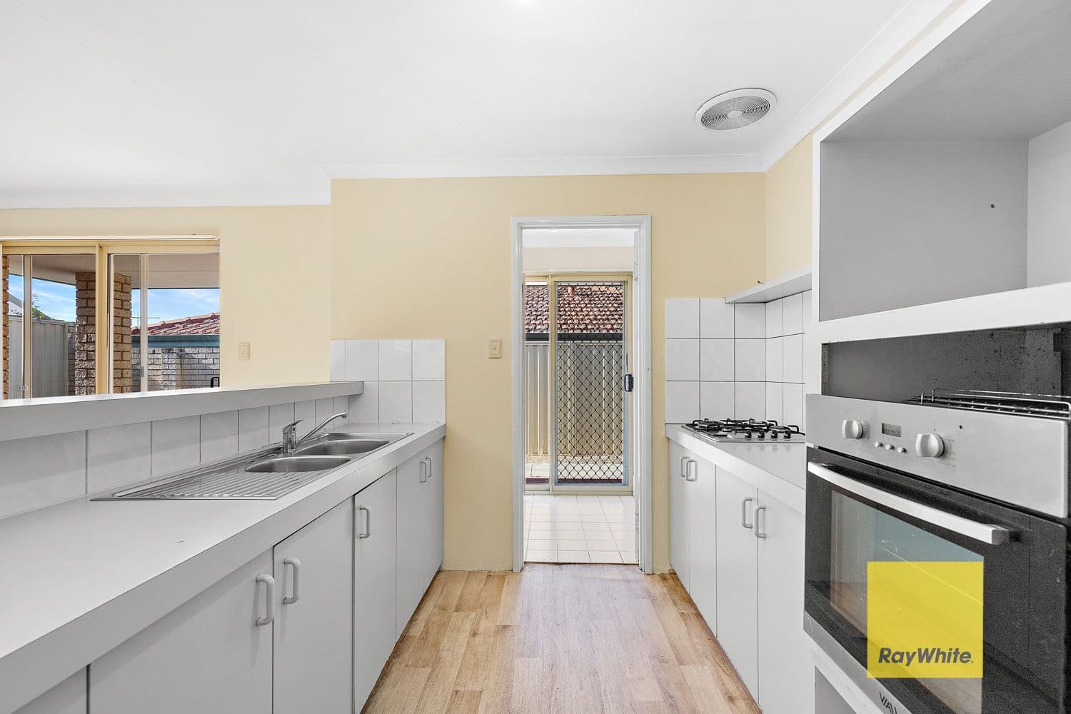 37A Spring Road, Thornlie WA 6108, Thornlie - Thumbnail 5