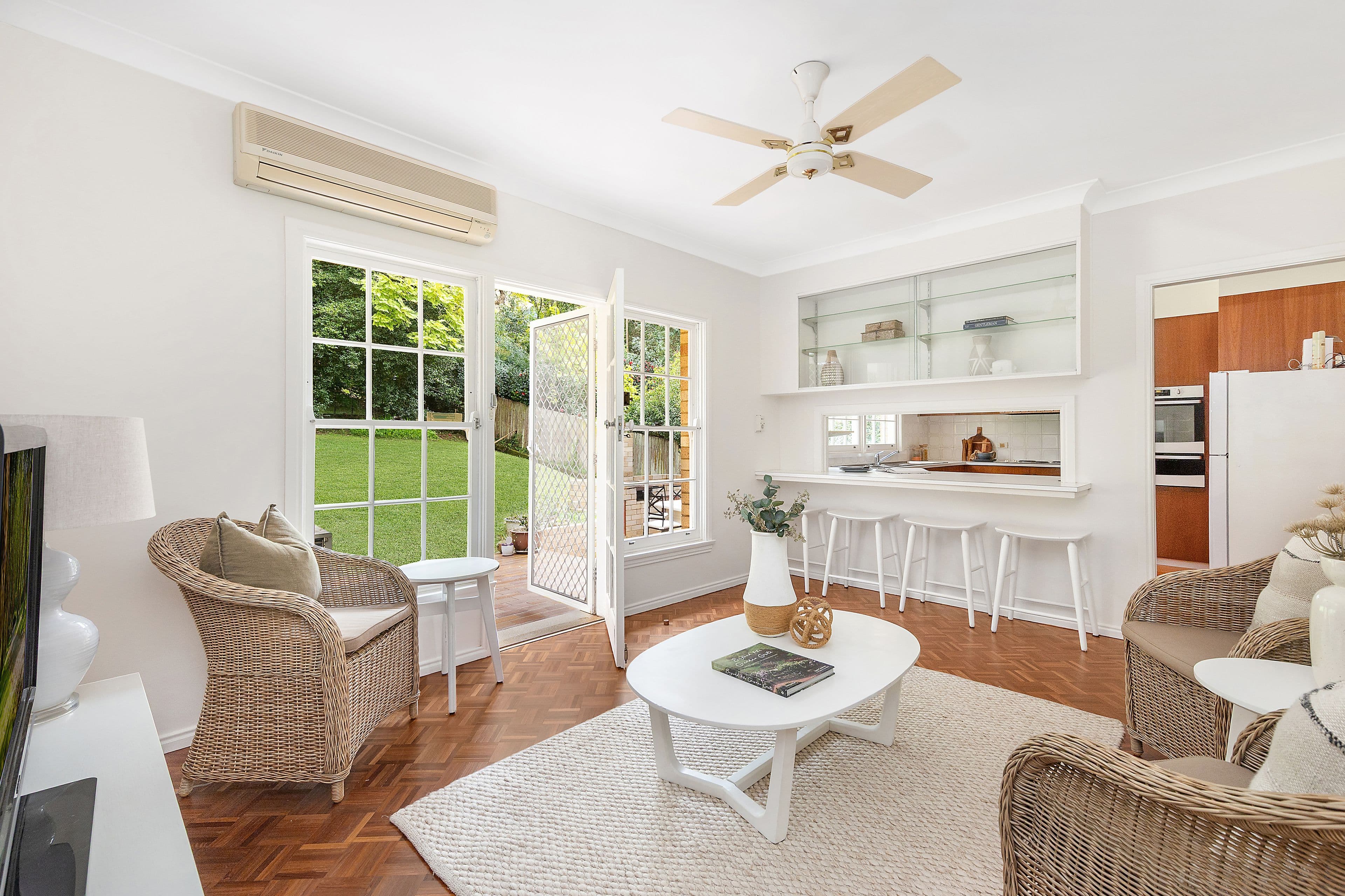 4 Wambool Street, Turramurra NSW 2074, Turramurra - Thumbnail 2