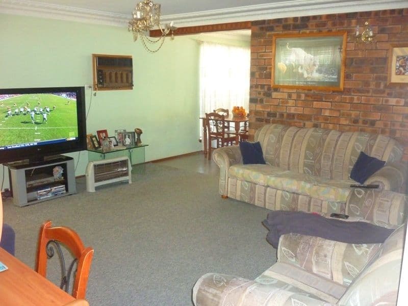 1 Lens Avenue, UMINA BEACH NSW 2257, Umina Beach - Thumbnail 2