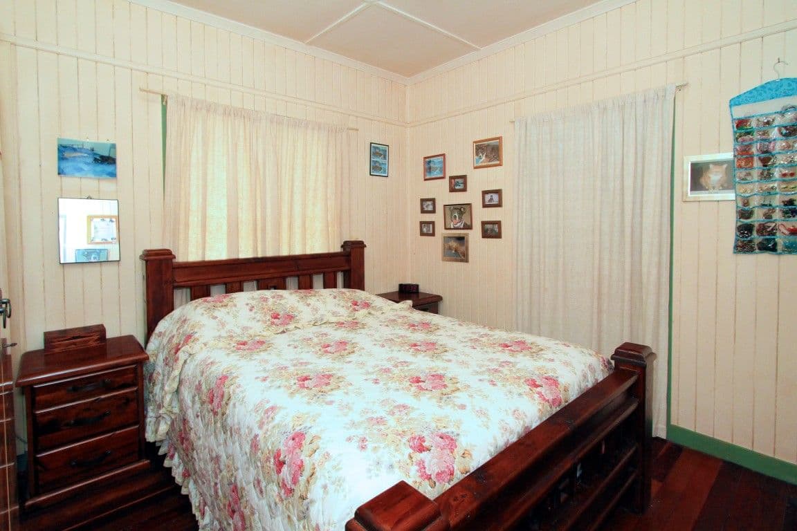 264 Hutton Street, BERSERKER QLD 4701, Berserker - Thumbnail 6