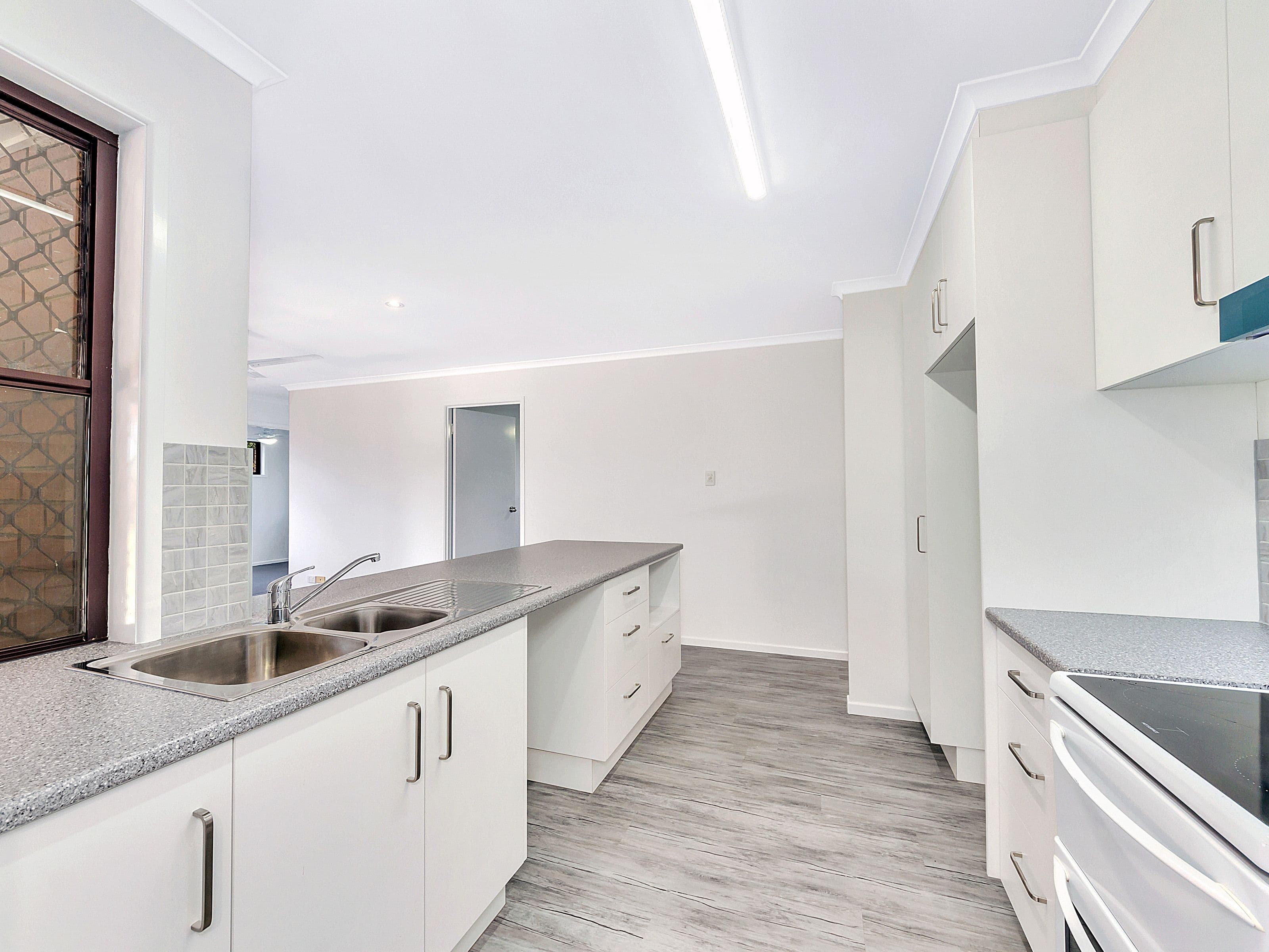 40 KILKENNY Drive, Burpengary QLD 4505, Burpengary - Thumbnail 4