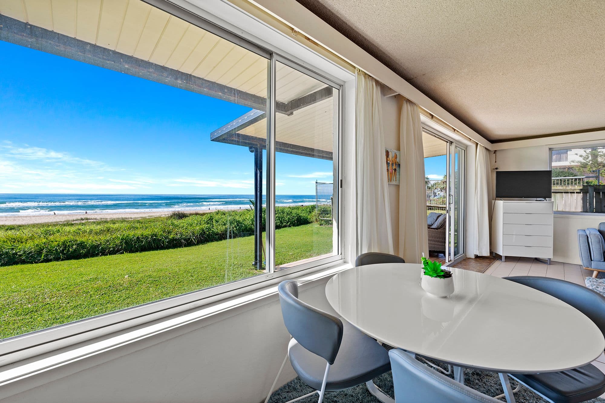 143 Hedges Avenue, Mermaid Beach QLD 4218, Mermaid Beach - Thumbnail 4