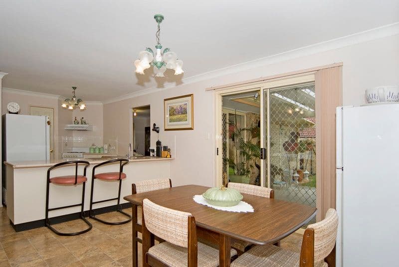 20 Maple  Avenue, CAMIRA QLD 4300, Camira - Thumbnail 4