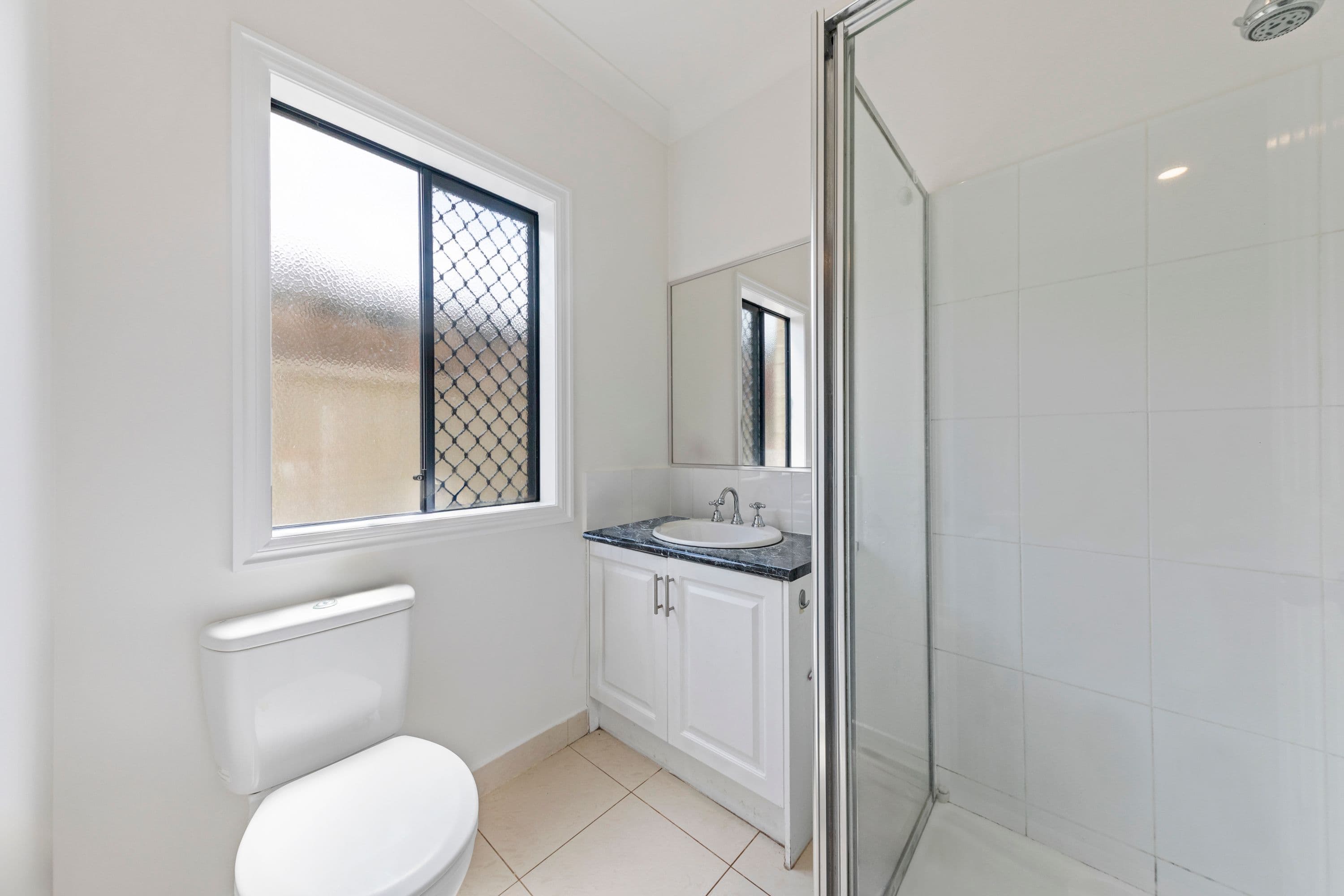 64 Oaklands Way, Pakenham VIC 3810, Pakenham - Thumbnail 4