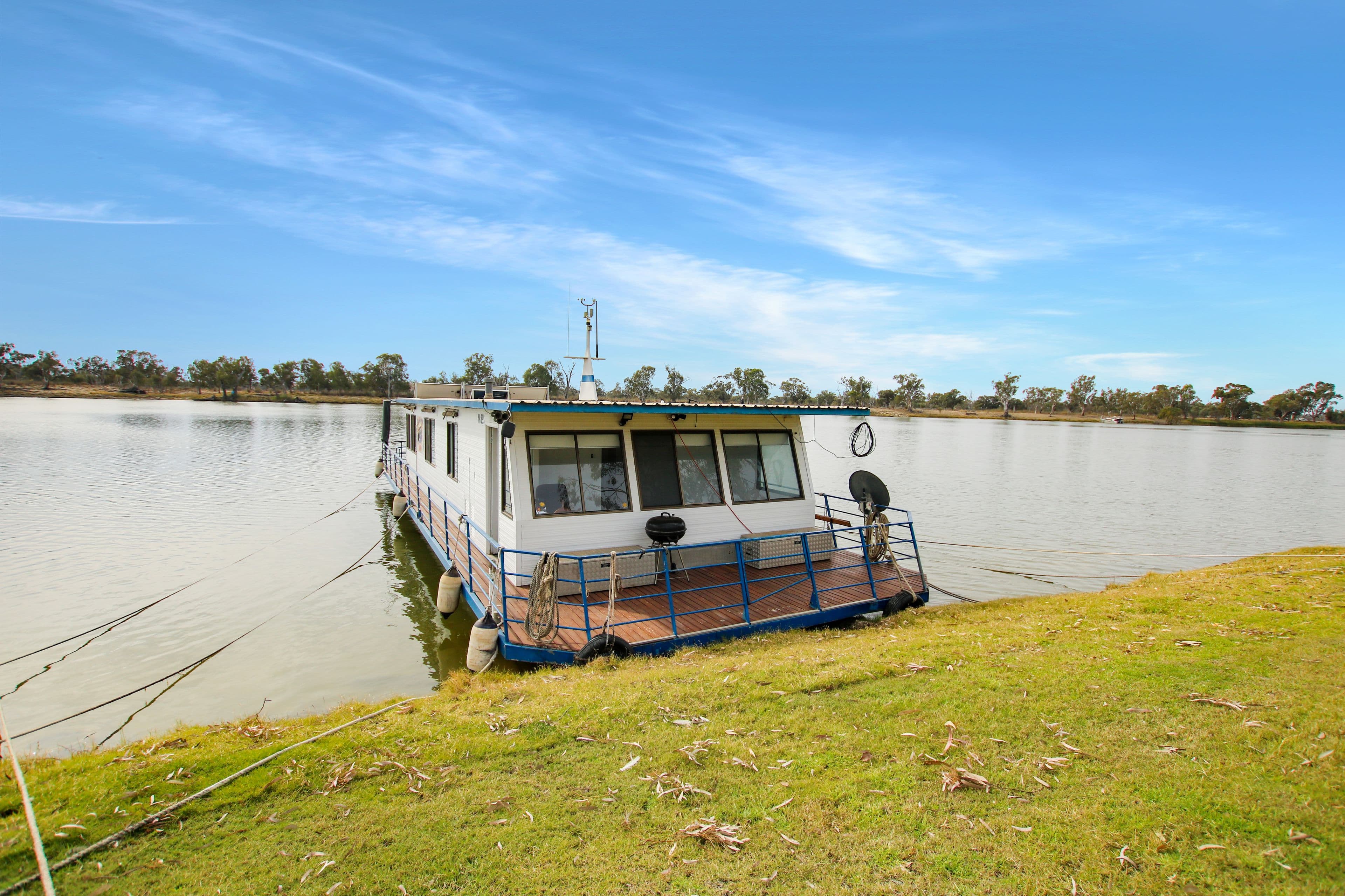 1 Edgar Bartlett Drive, Waikerie SA 5330, Waikerie - Thumbnail 2