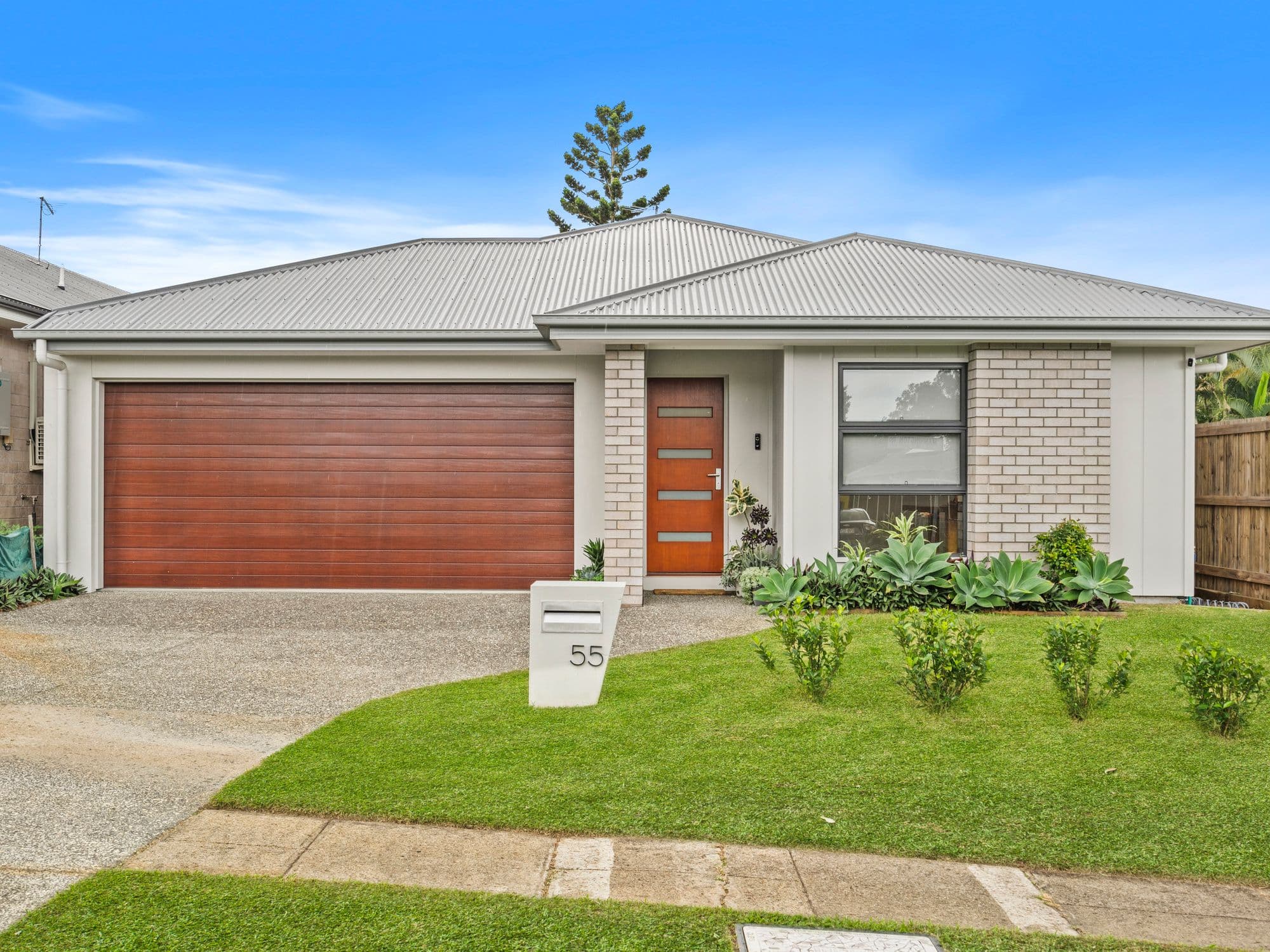 55 Mannington Road, Acacia Ridge QLD 4110, Acacia Ridge - Image 1