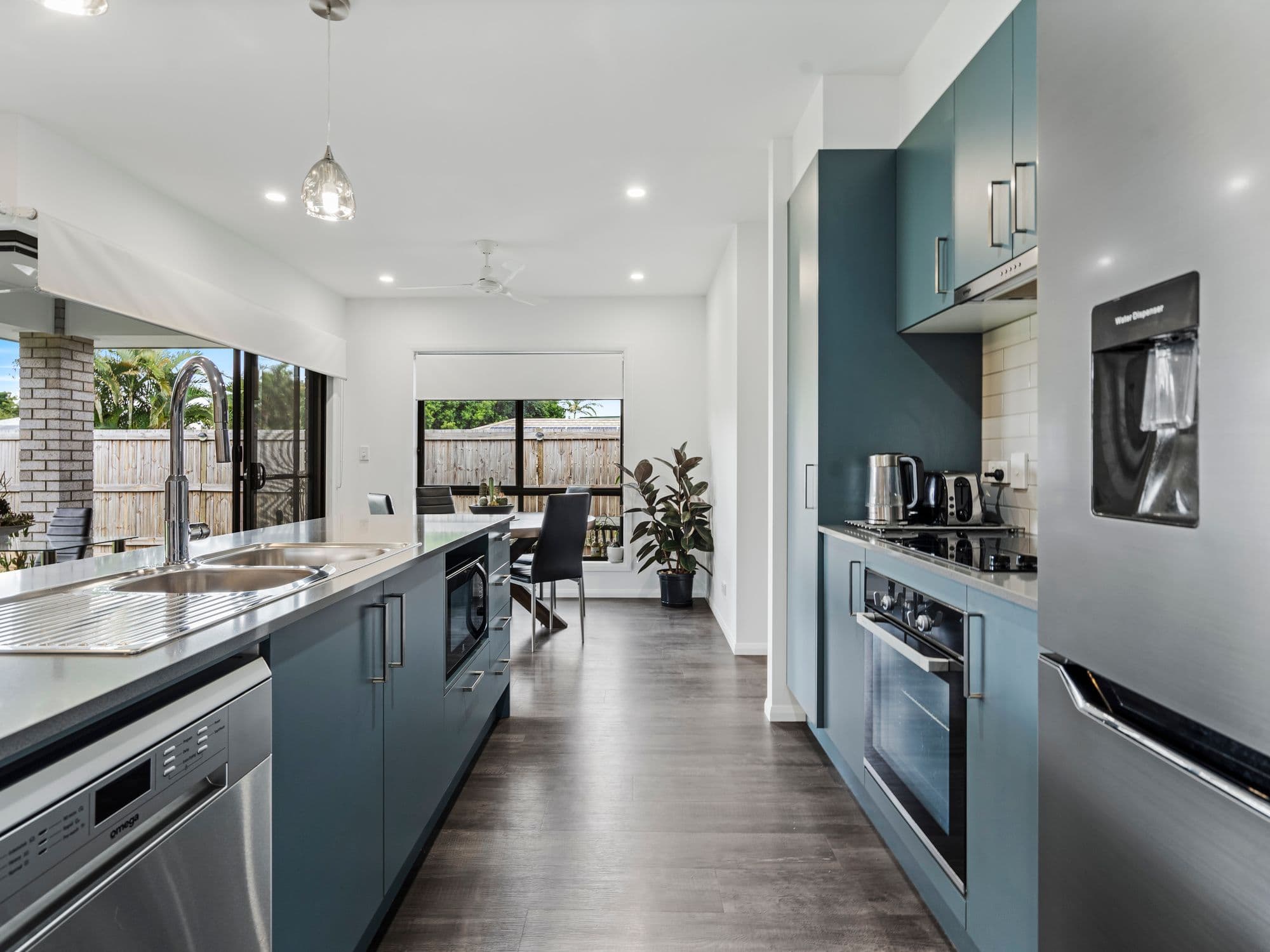 55 Mannington Road, Acacia Ridge QLD 4110, Acacia Ridge - Thumbnail 2