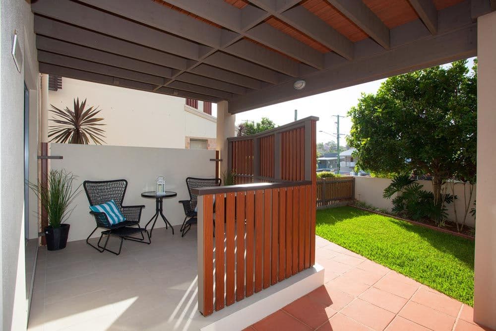 12 Birdwood Road, Holland Park West QLD 4121, Holland Park West - Thumbnail 2