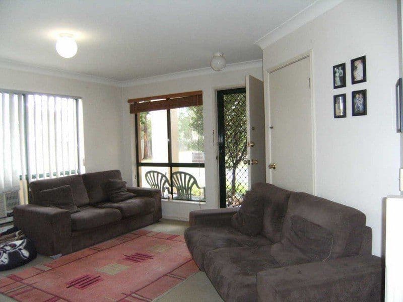 156 Greenacre Drive, ARUNDEL QLD 4214, Arundel - Thumbnail 4