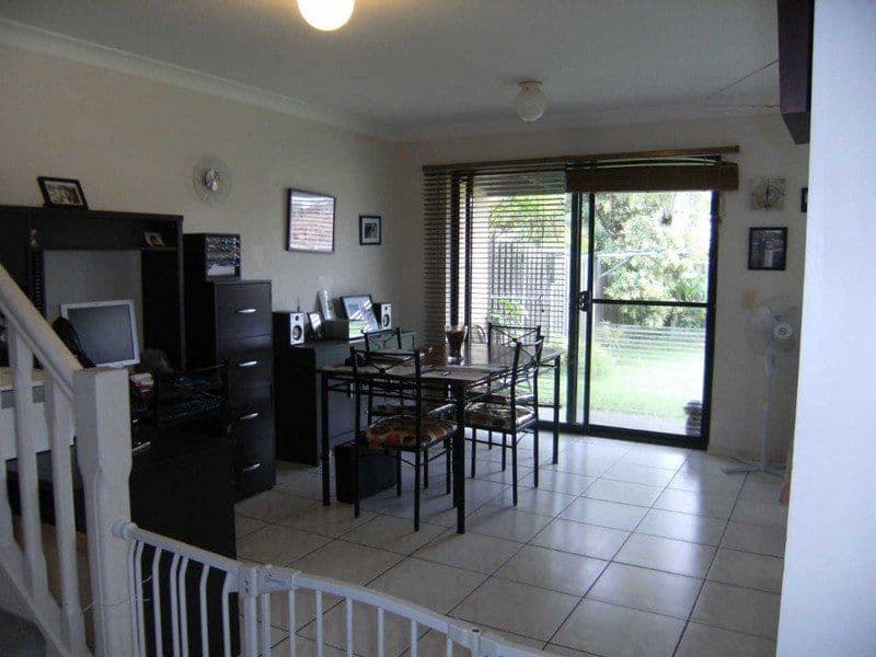 156 Greenacre Drive, ARUNDEL QLD 4214, Arundel - Thumbnail 6