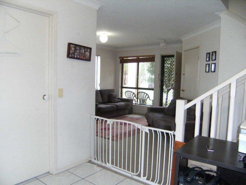 156 Greenacre Drive, ARUNDEL QLD 4214, Arundel - Thumbnail 7
