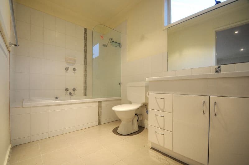 10 Ghiran Close, ASPENDALE GARDENS VIC 3195, Aspendale Gardens - Thumbnail 8