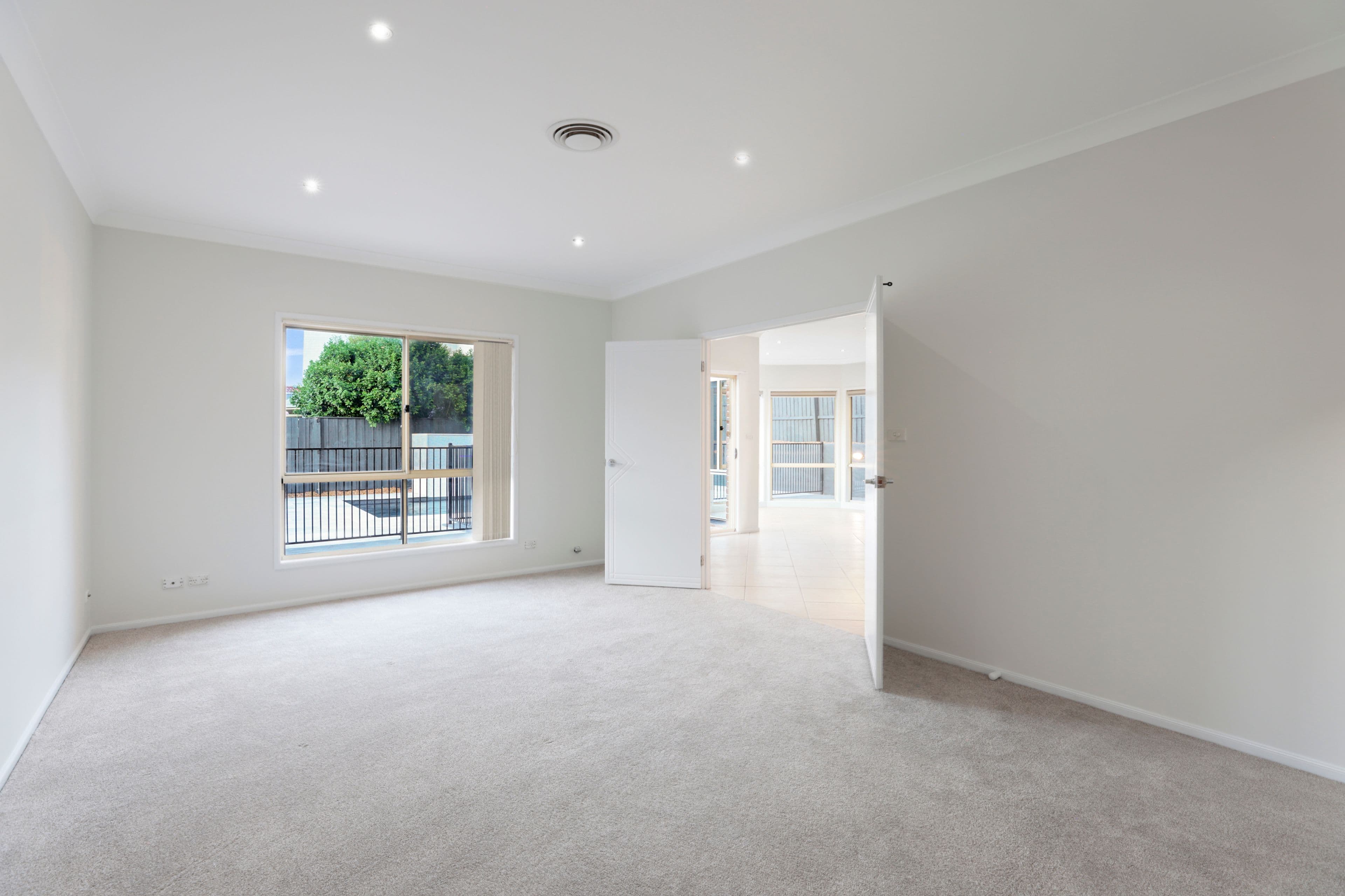 25 Barron Field Drive, Glenmore Park NSW 2745, Glenmore Park - Thumbnail 7