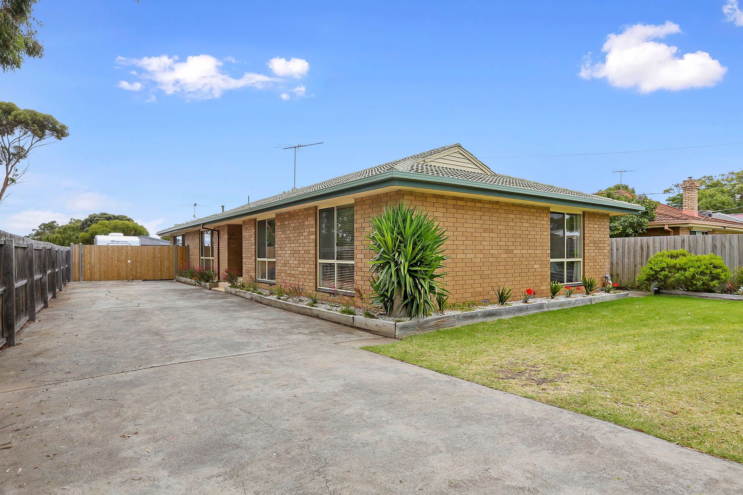 20 Forest Road South, Lara VIC 3212, Lara - Image 1