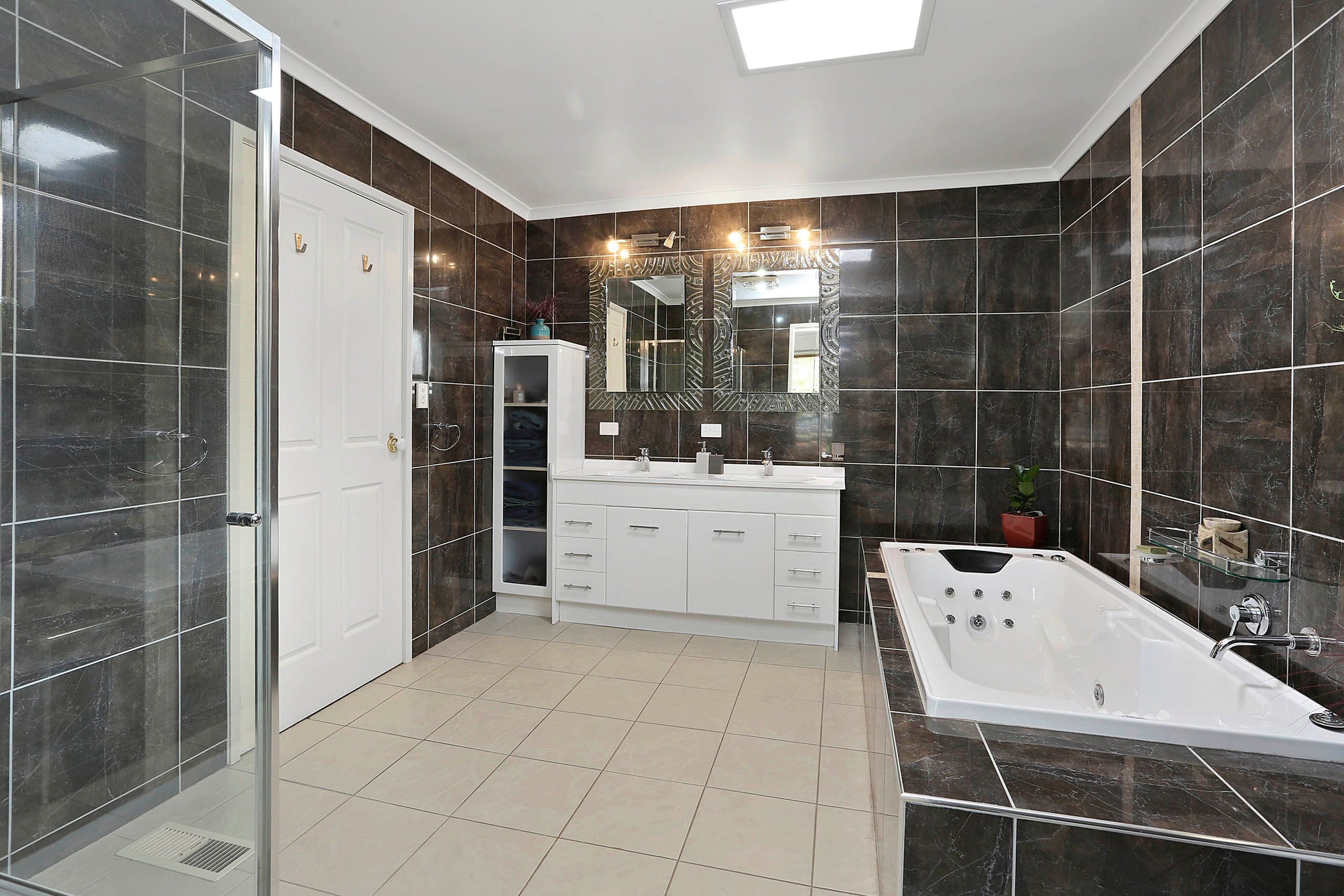 20 Forest Road South, Lara VIC 3212, Lara - Thumbnail 6