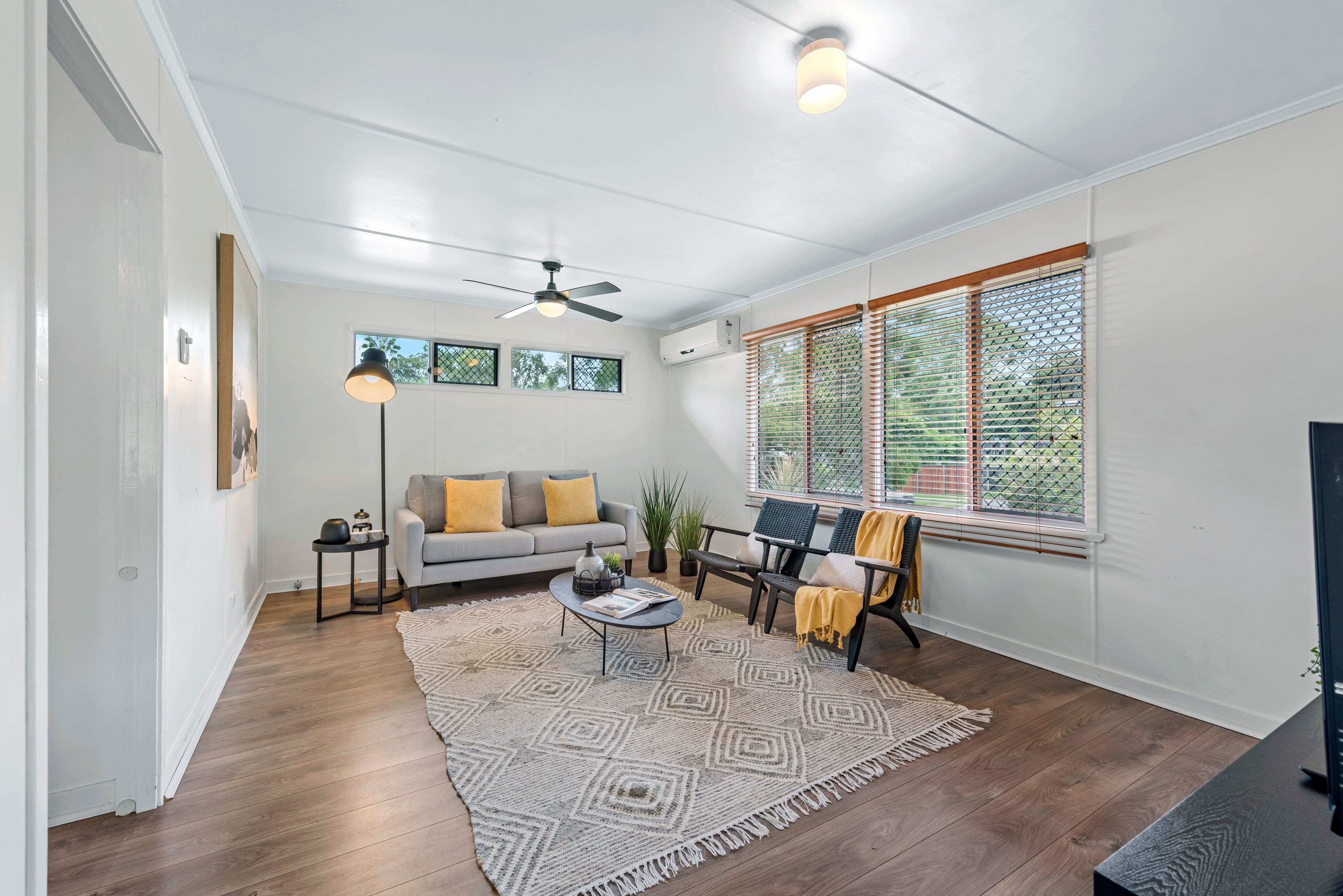 219 Appleby Road, Stafford Heights QLD 4053, Stafford Heights - Thumbnail 3