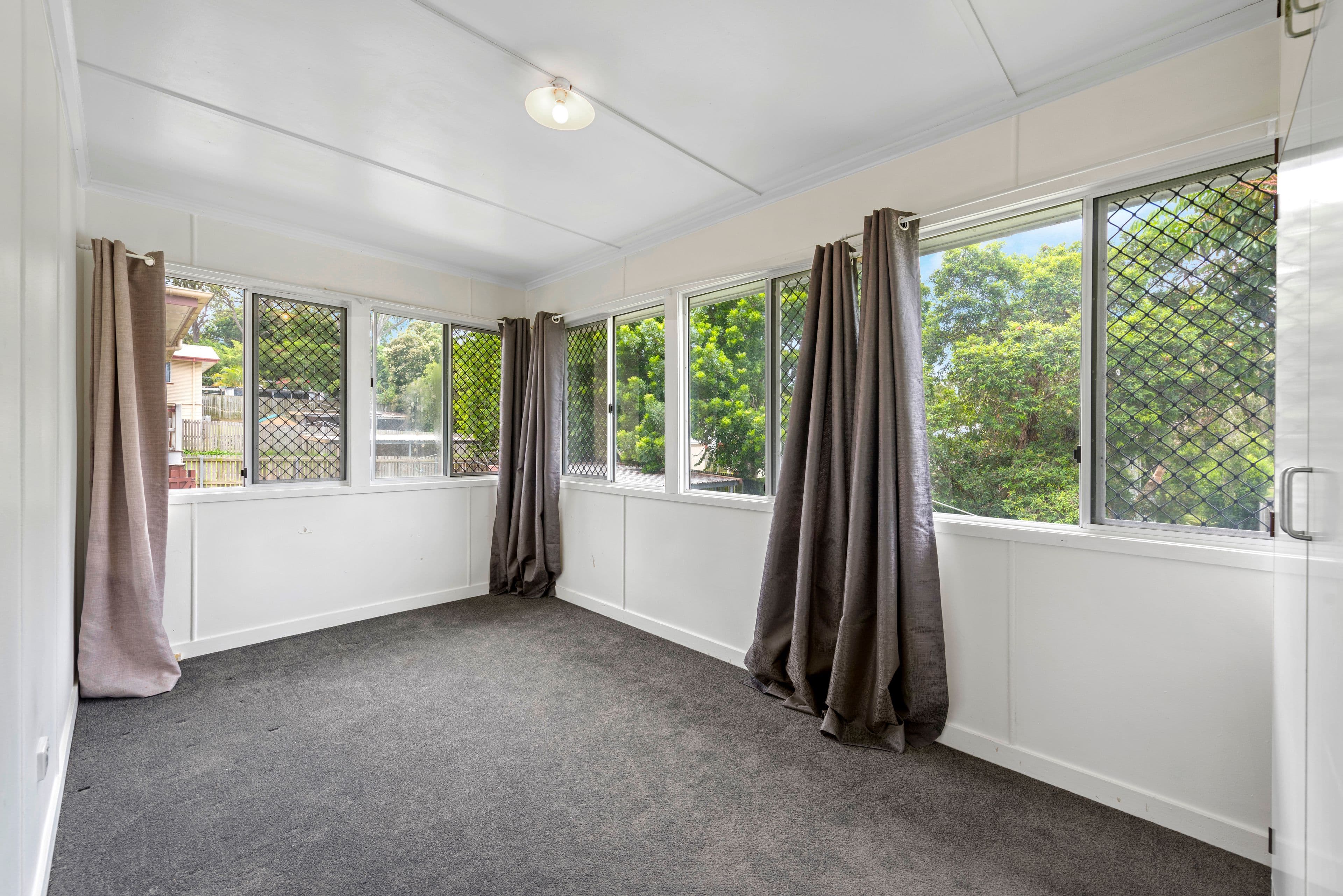 219 Appleby Road, Stafford Heights QLD 4053, Stafford Heights - Thumbnail 8