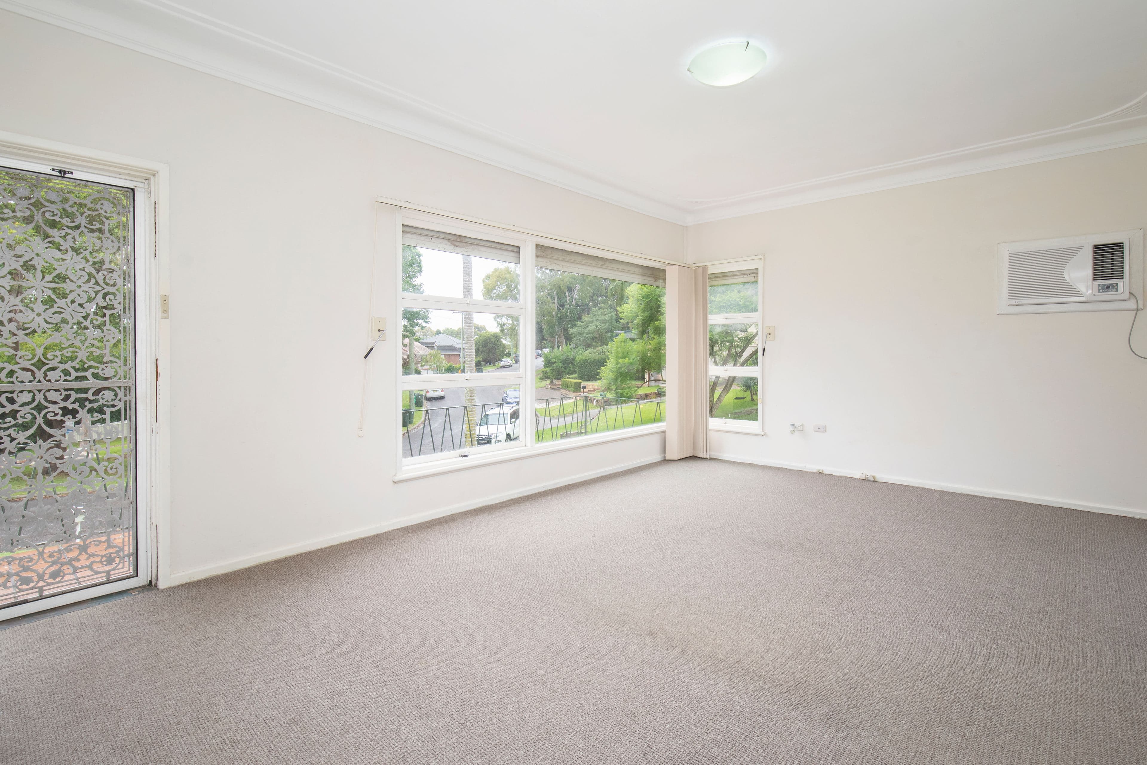 15 Russell Avenue, Adamstown Heights NSW 2289, Adamstown Heights - Thumbnail 4