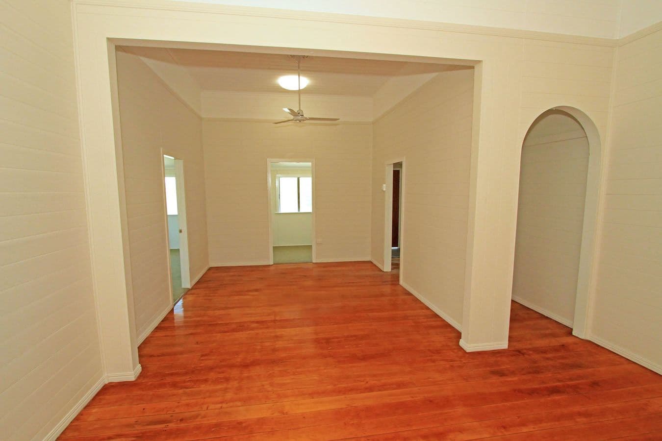 225 Peter Street, BERSERKER QLD 4701, Berserker - Thumbnail 3