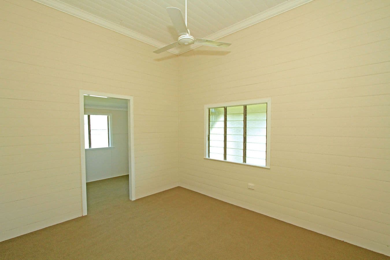 225 Peter Street, BERSERKER QLD 4701, Berserker - Thumbnail 6