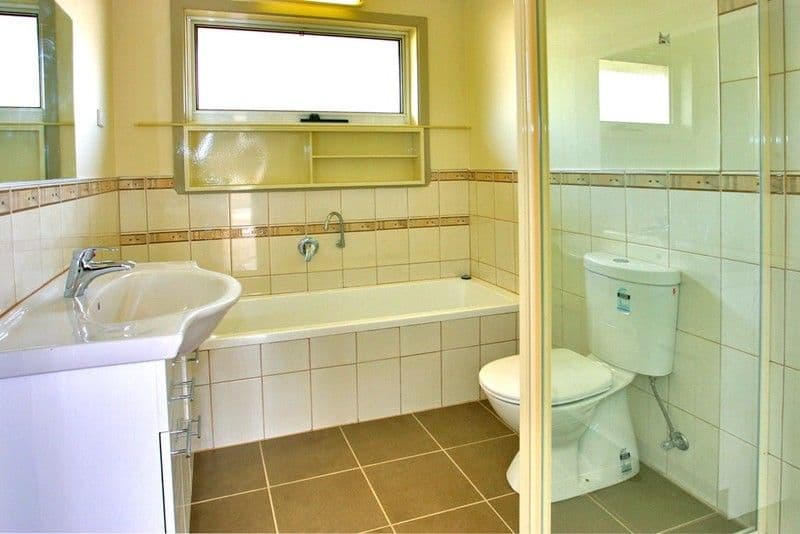 2 Ascot Street, LAVERTON VIC 3028, Laverton - Thumbnail 2