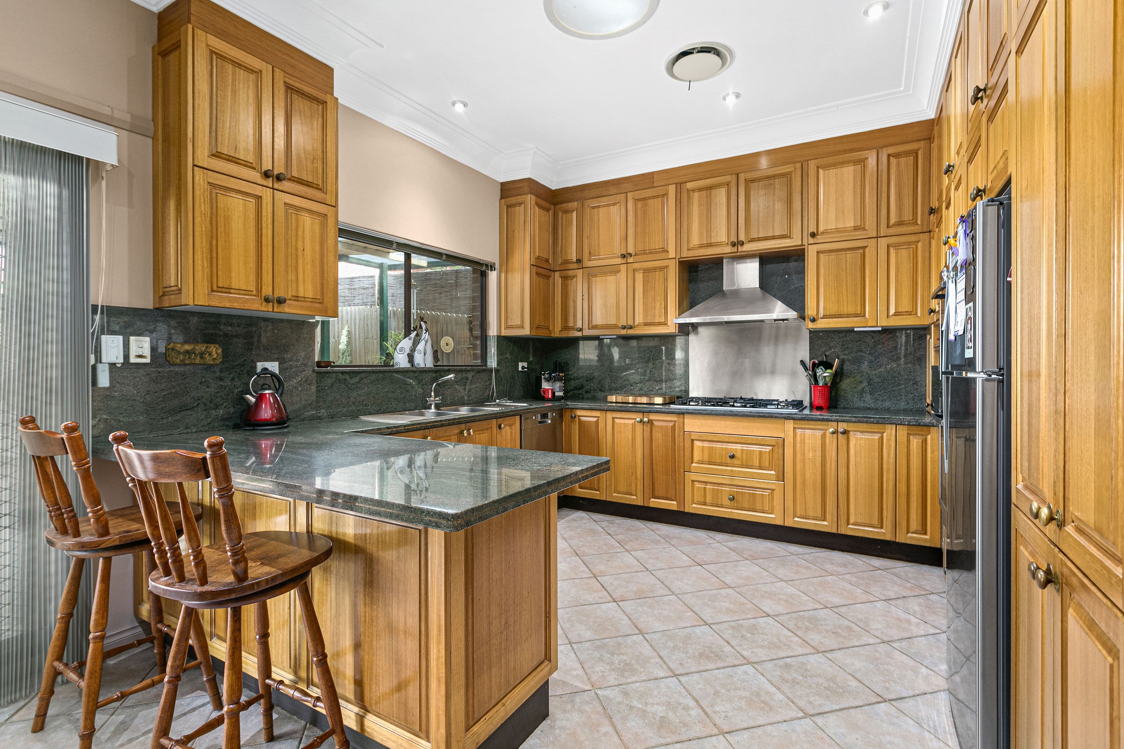 121 Glengallan Road, Deuchar - Thumbnail 2