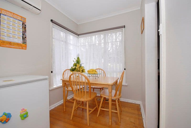 10  CaveHill Road, LILYDALE VIC 3140, Lilydale - Thumbnail 3