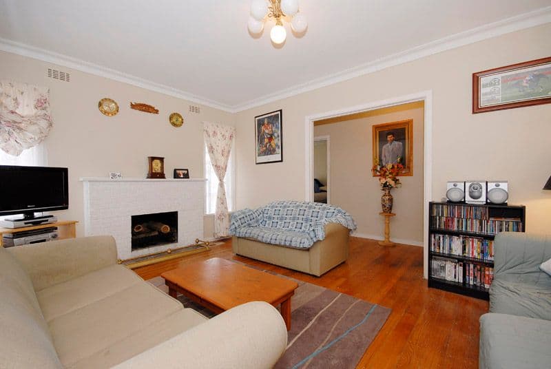 10  CaveHill Road, LILYDALE VIC 3140, Lilydale - Thumbnail 6