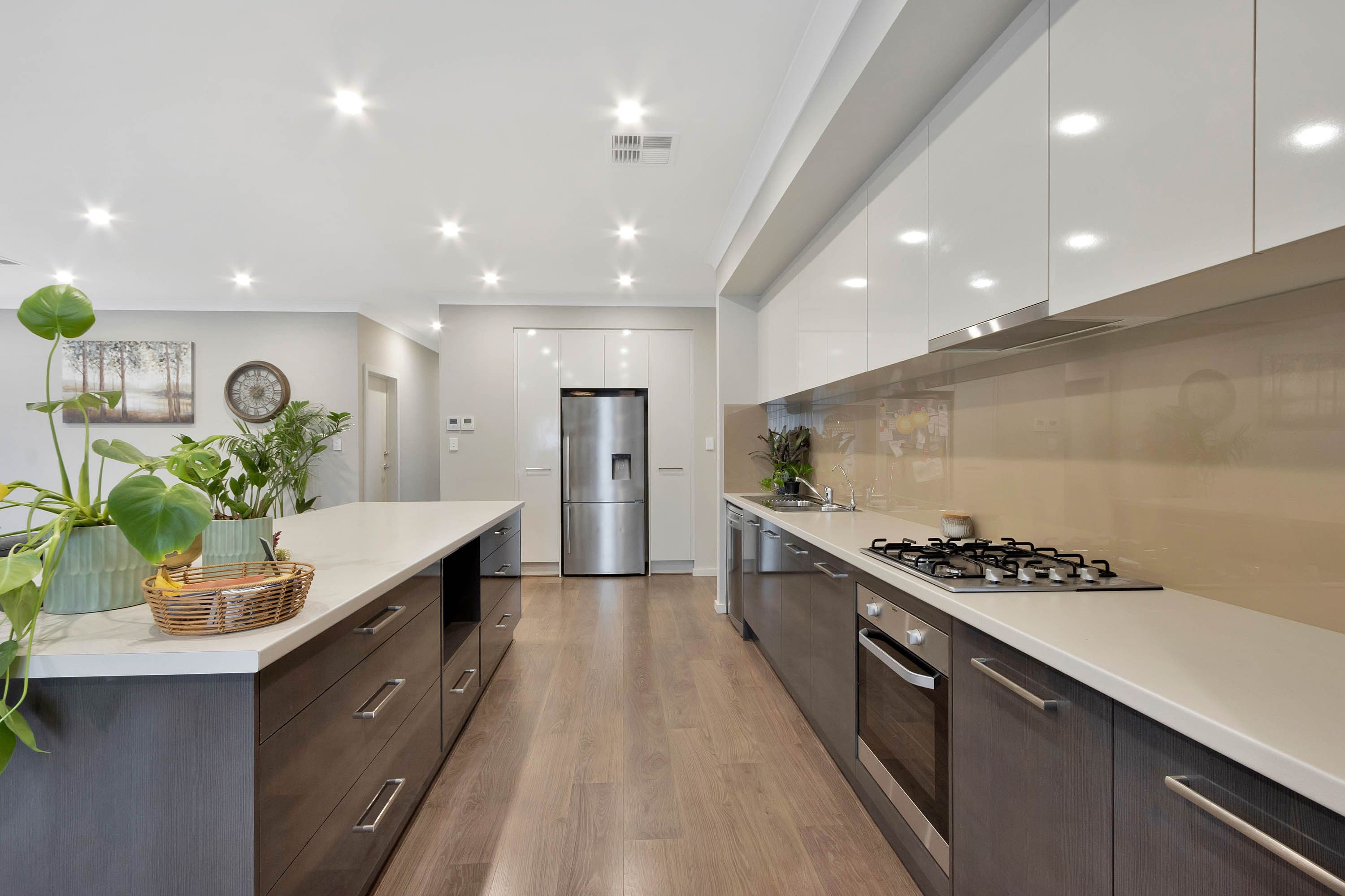 12 Isaacs Way, Evanston South SA 5116, Evanston South - Thumbnail 2