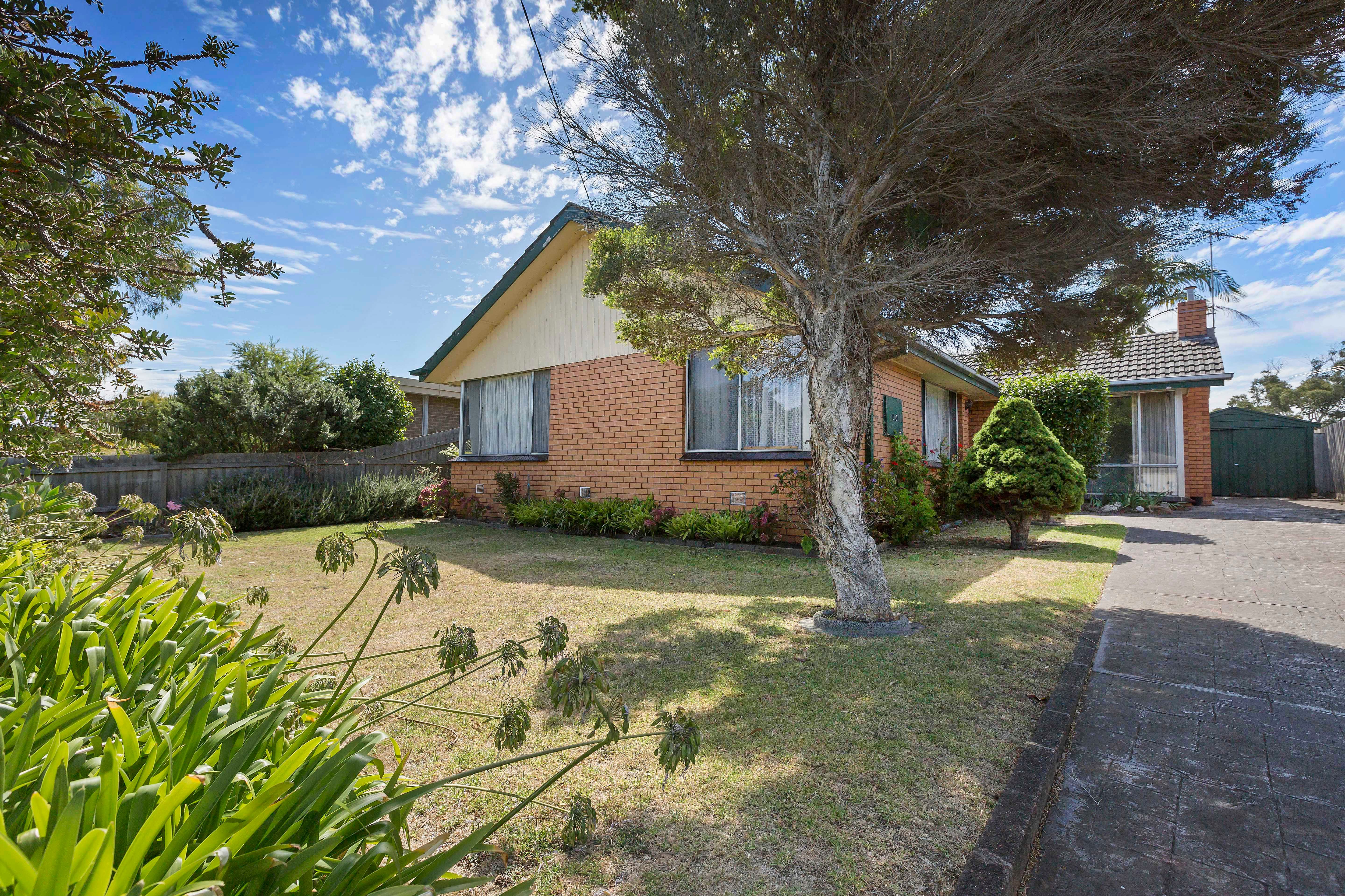 10 Braidwood Avenue, Rosebud VIC 3939, Rosebud - Image 1