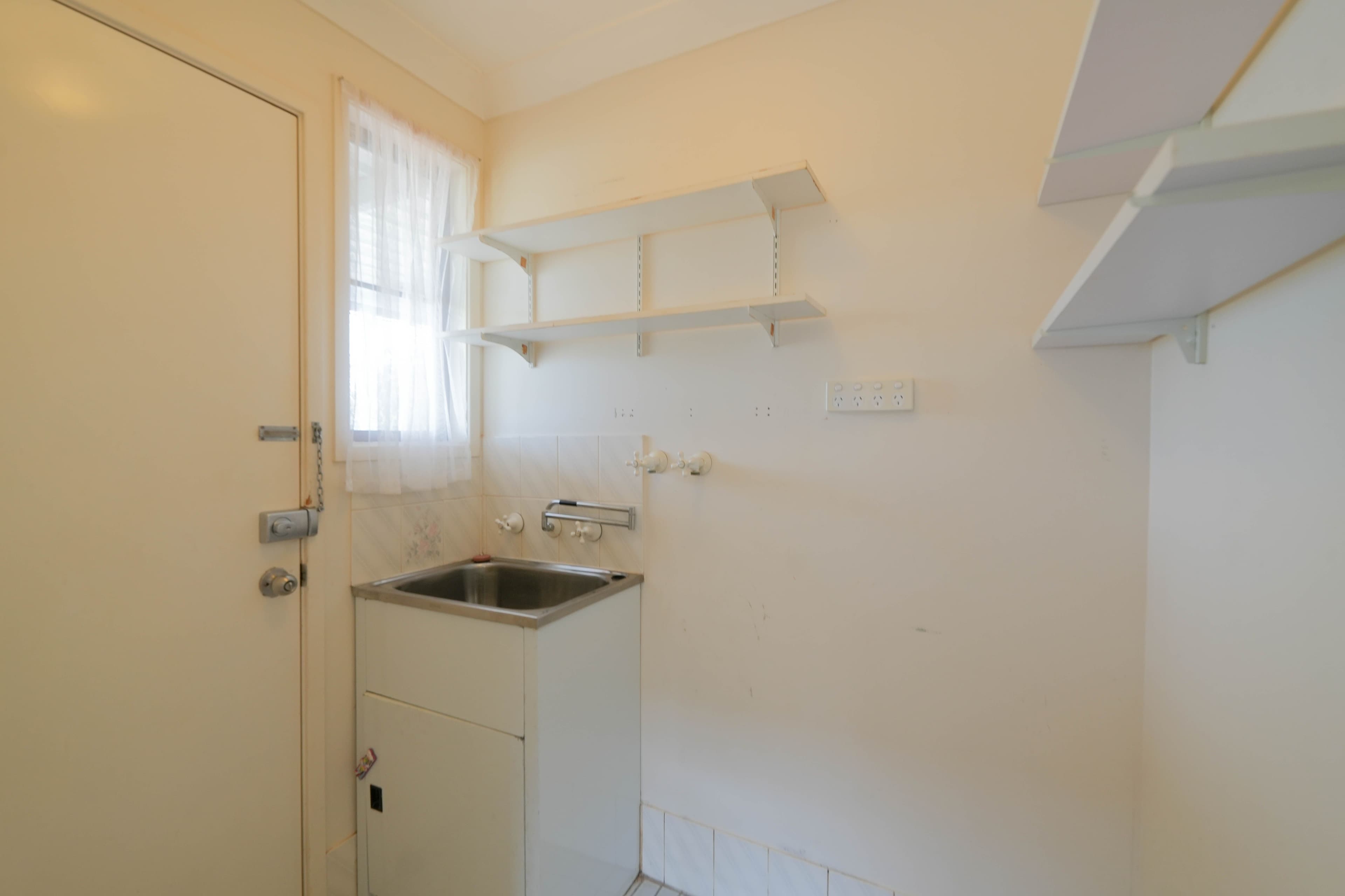 3 Basil Avenue, Parkes NSW 2870, Parkes - Thumbnail 7