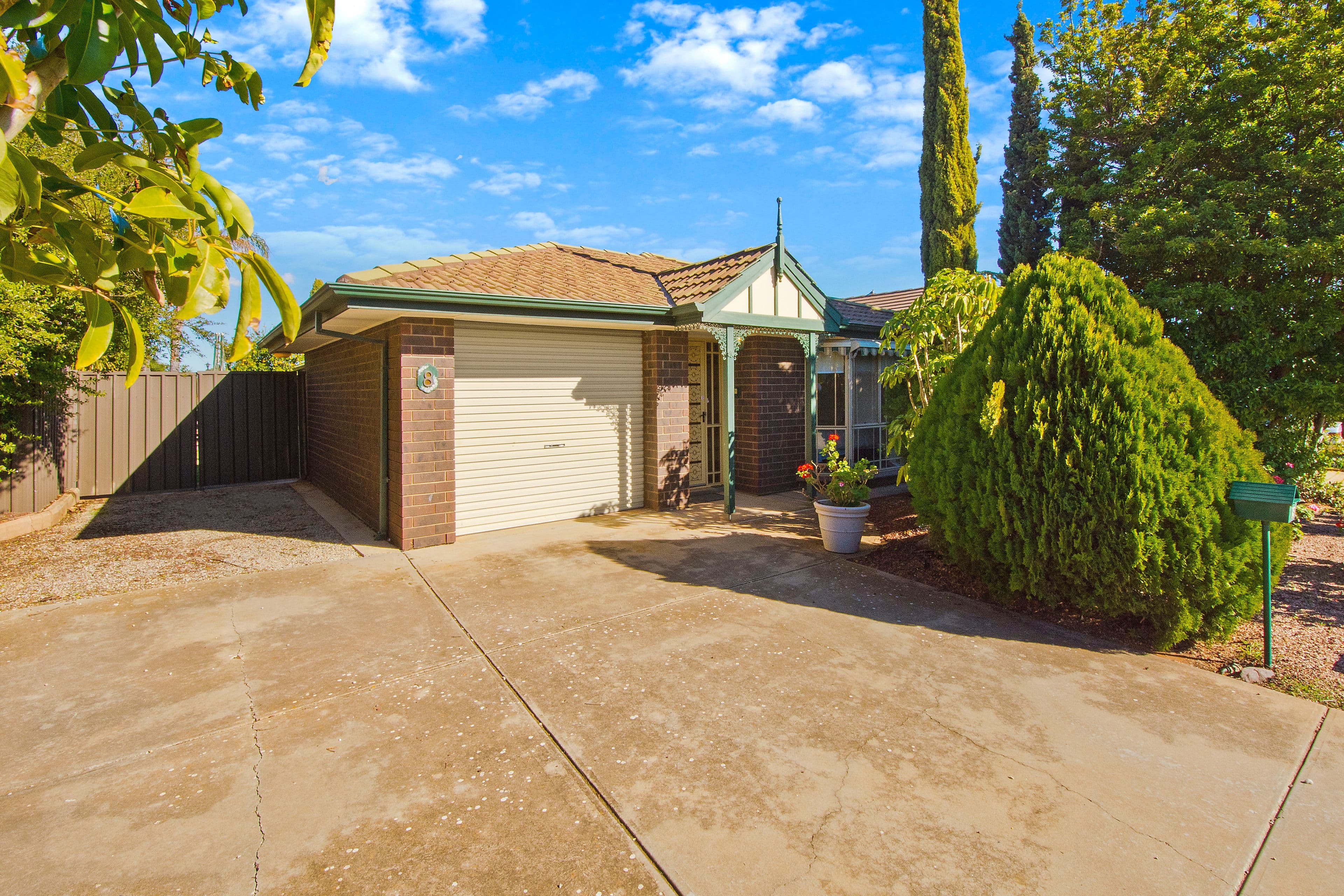 8 Cinnamon Grove, Blakeview SA 5114, Blakeview - Image 1
