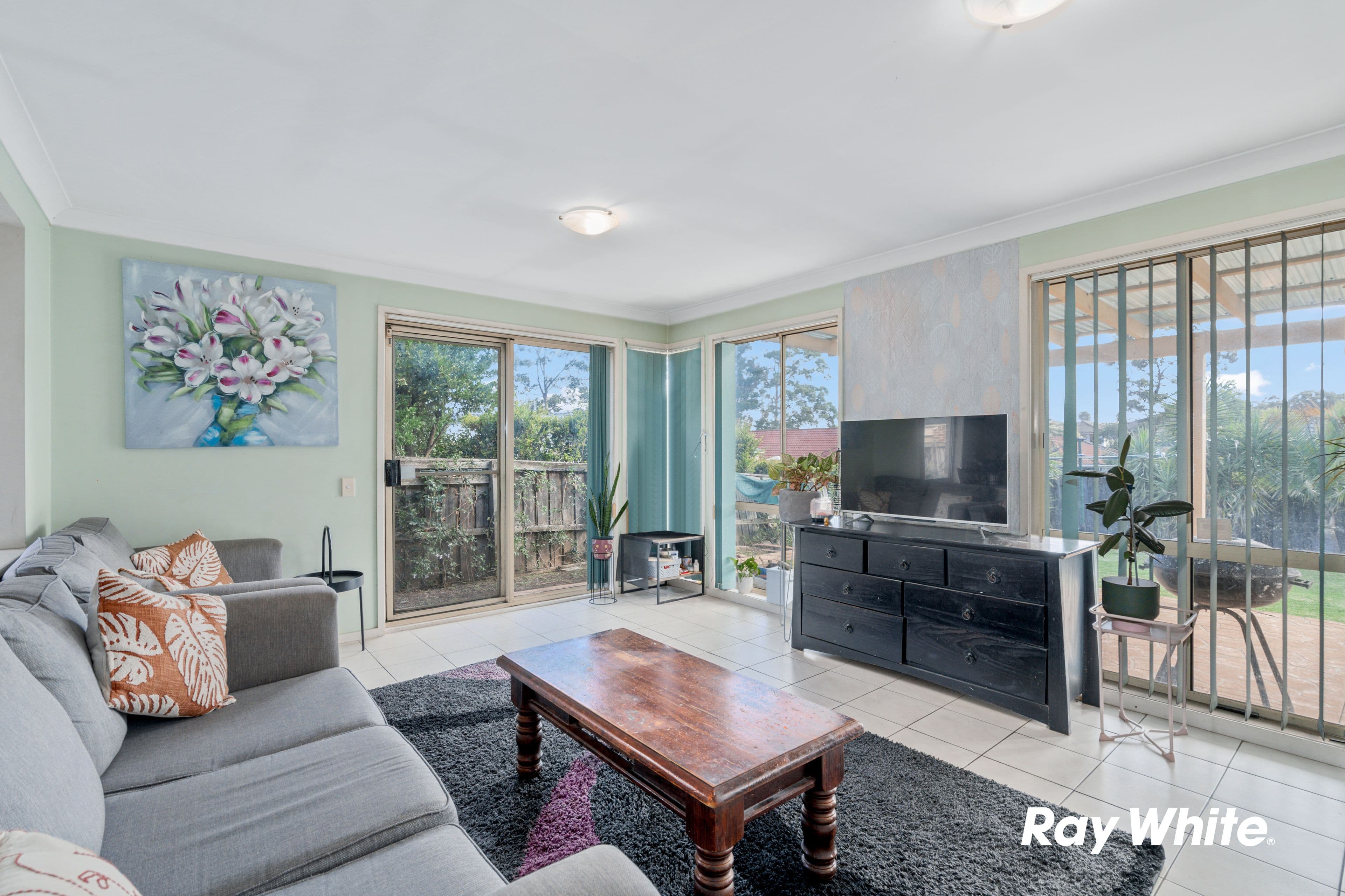 62 Phoenix Avenue, Stanhope Gardens NSW 2768, Stanhope Gardens - Thumbnail 2