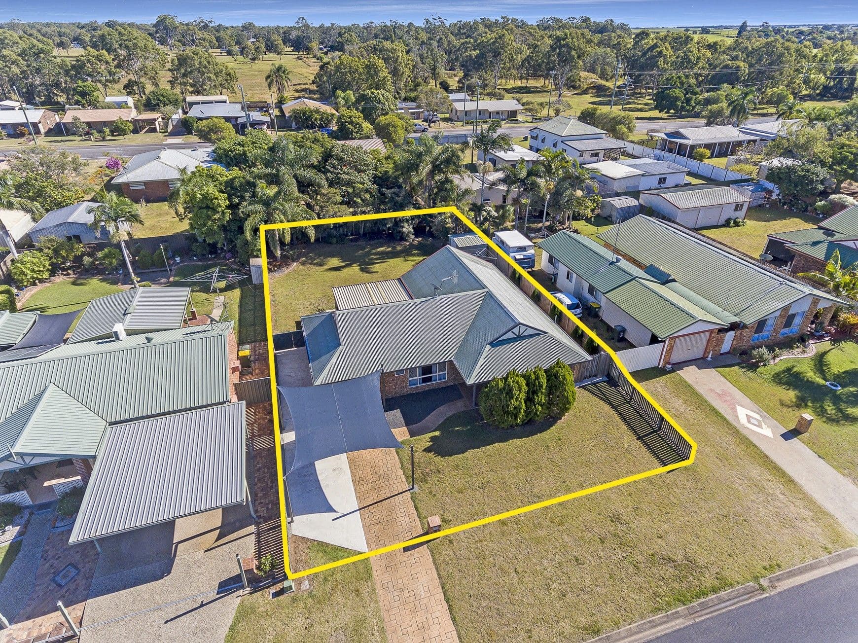 33 Kookaburra Street, Bundaberg North QLD 4670, Bundaberg North - Thumbnail 2