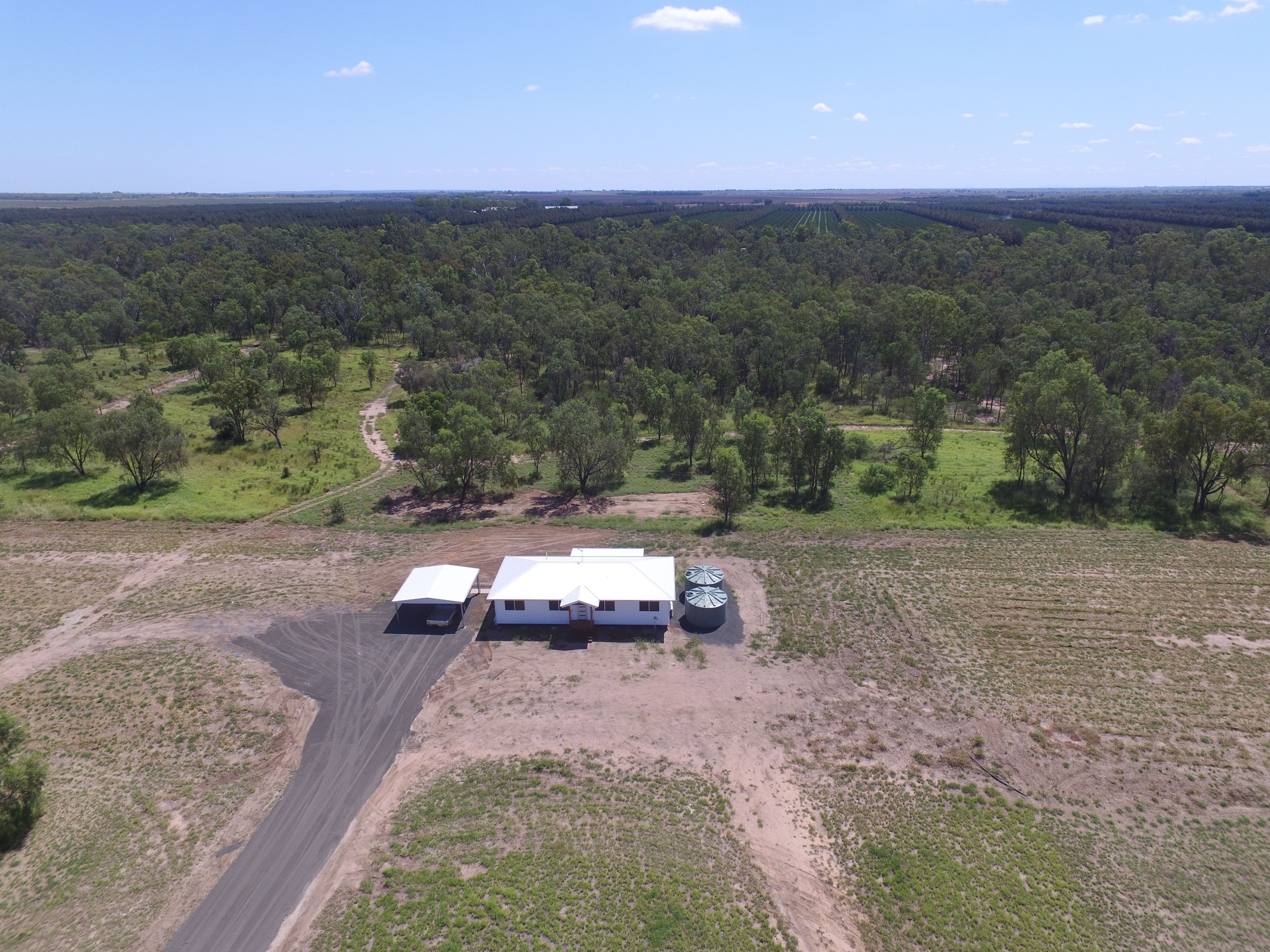Lot 8 Echidna Valley, Emerald QLD 4720, Emerald - Thumbnail 2
