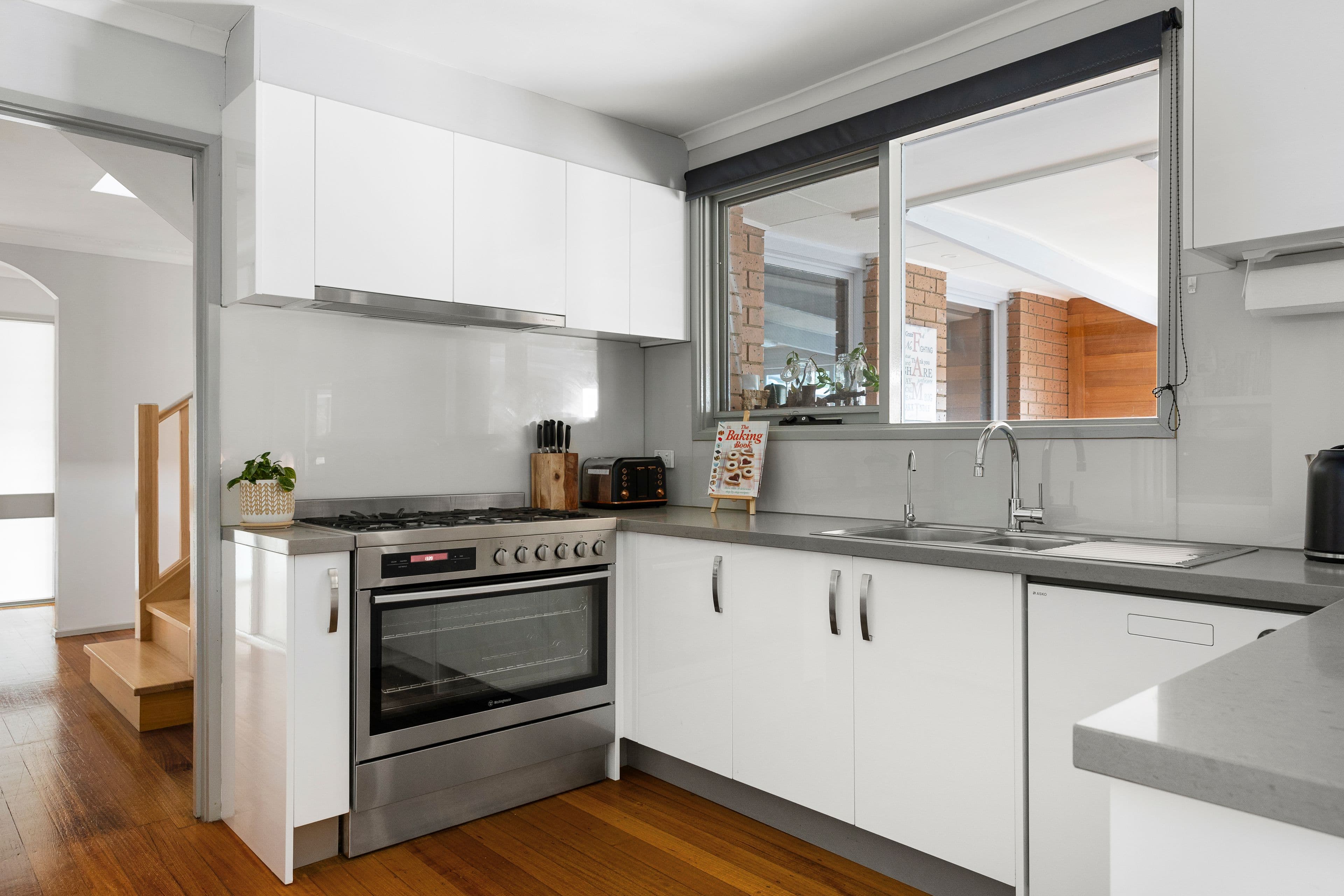 6 Tantani Street, Frankston VIC 3199, Frankston - Thumbnail 4