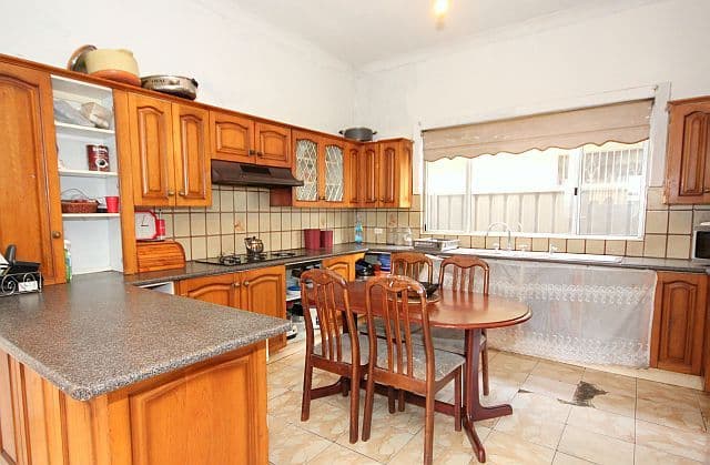 40 Carnation Avenue, BANKSTOWN NSW 2200, Bankstown - Thumbnail 3