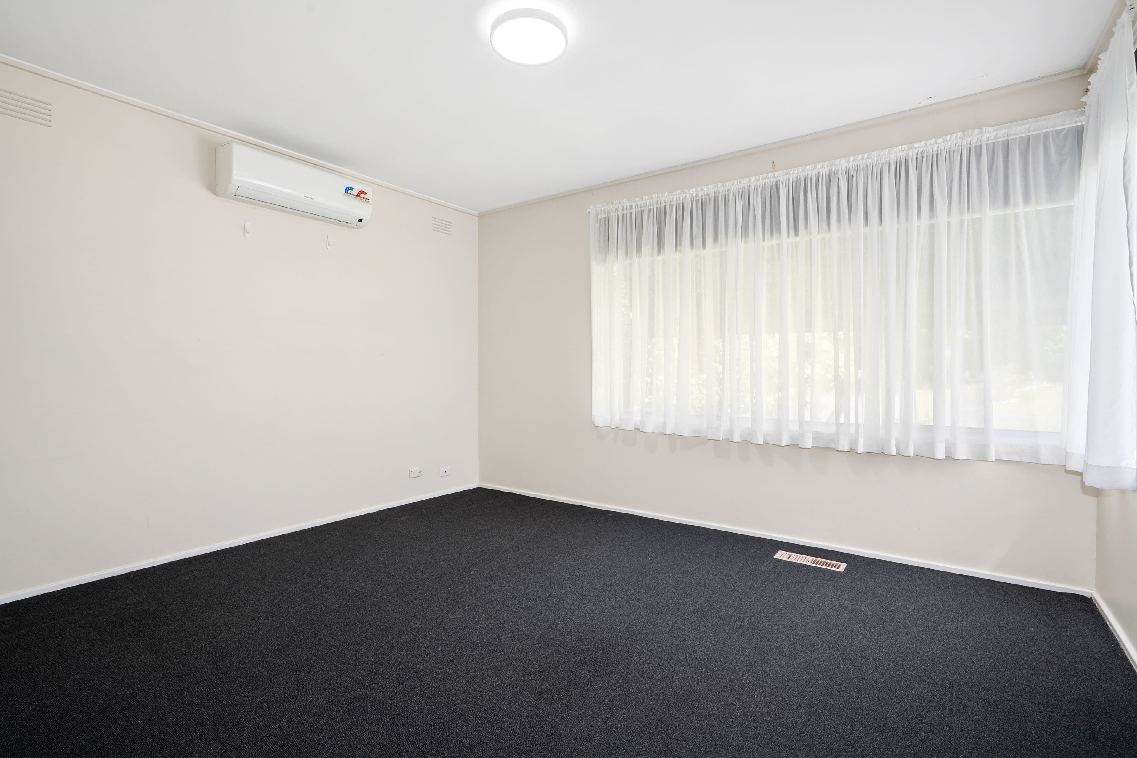 10 Norfolk Crescent, Bundoora VIC 3083, Bundoora - Thumbnail 6
