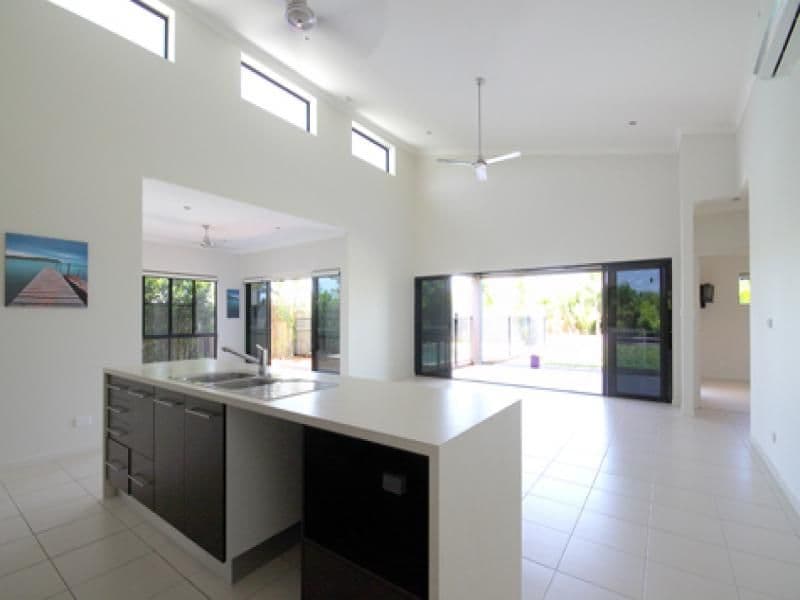 10 Dulku Close, PORT DOUGLAS QLD 4877, Port Douglas - Thumbnail 7