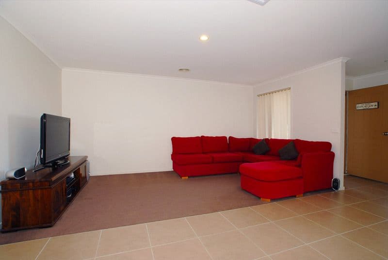 20 Romsey Place, LANGWARRIN VIC 3910, Langwarrin - Thumbnail 4