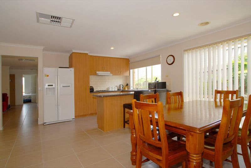 20 Romsey Place, LANGWARRIN VIC 3910, Langwarrin - Thumbnail 5