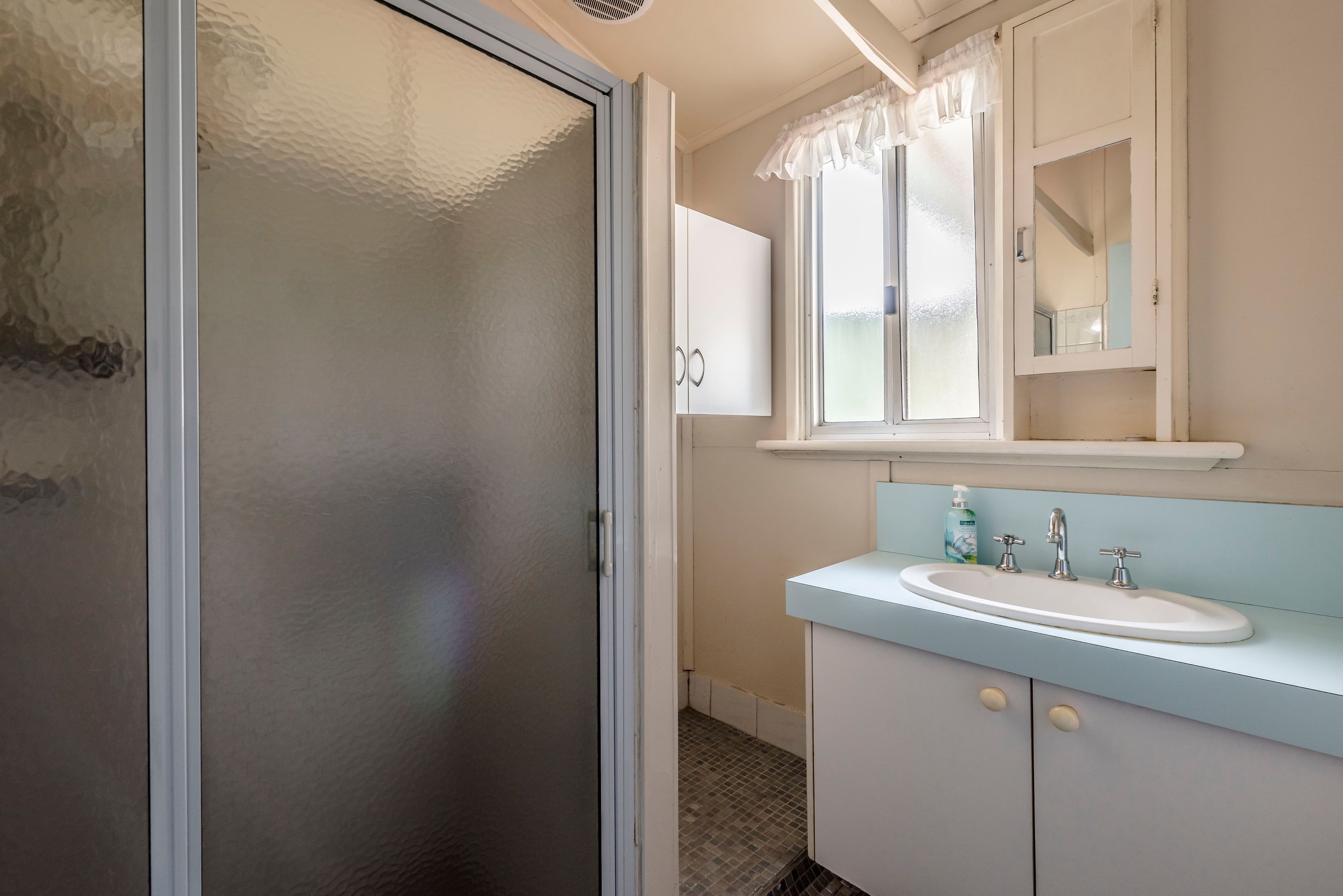 6 Critch Place, Wonthella WA 6530, Wonthella - Thumbnail 6