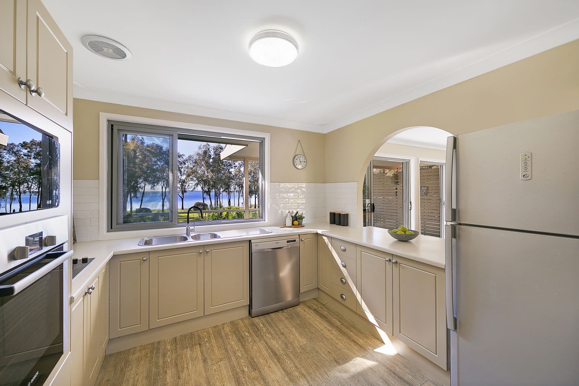 111 Lakedge Avenue, Berkeley Vale - Thumbnail 5