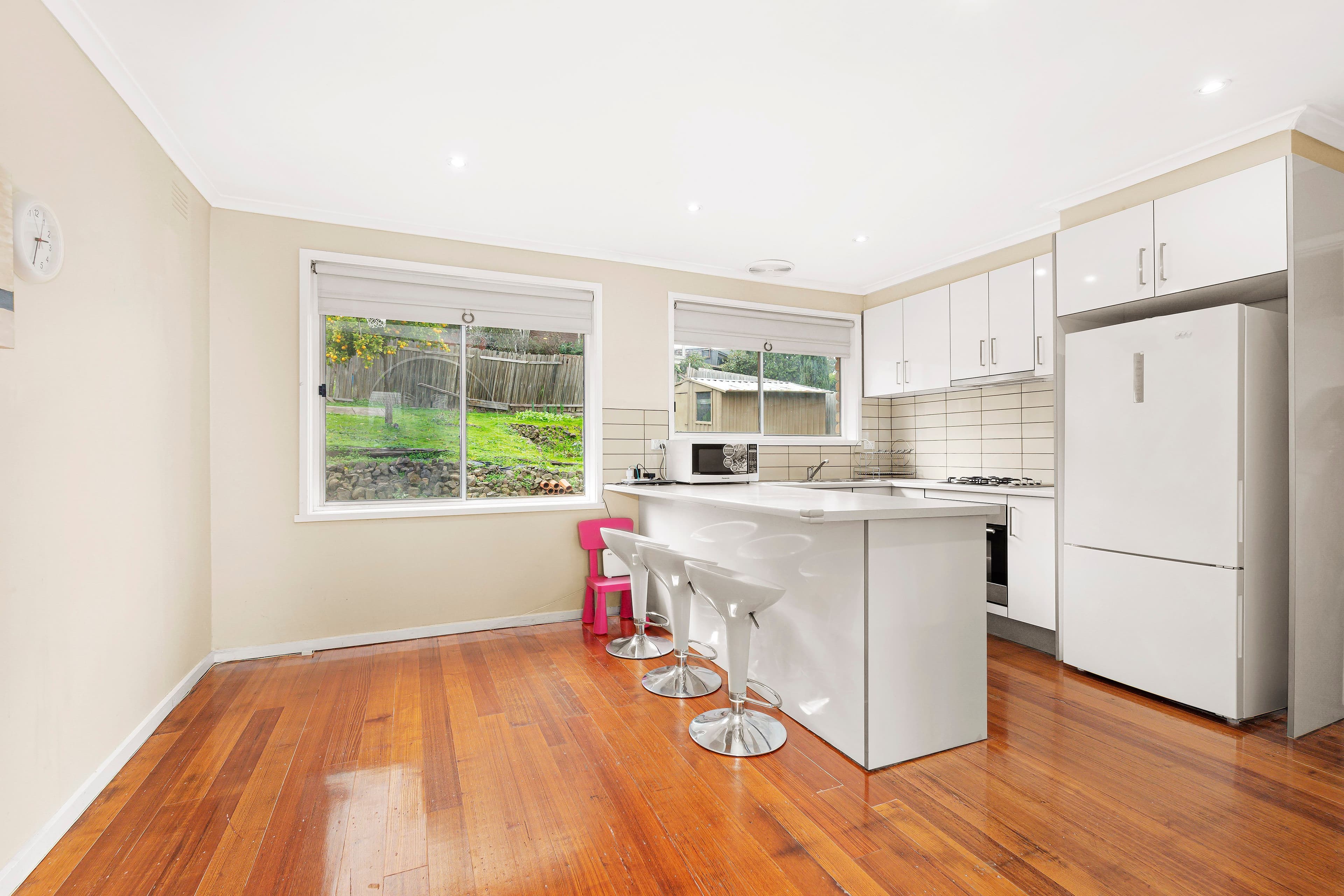 8 Valley Road, Bundoora VIC 3083, Bundoora - Thumbnail 3