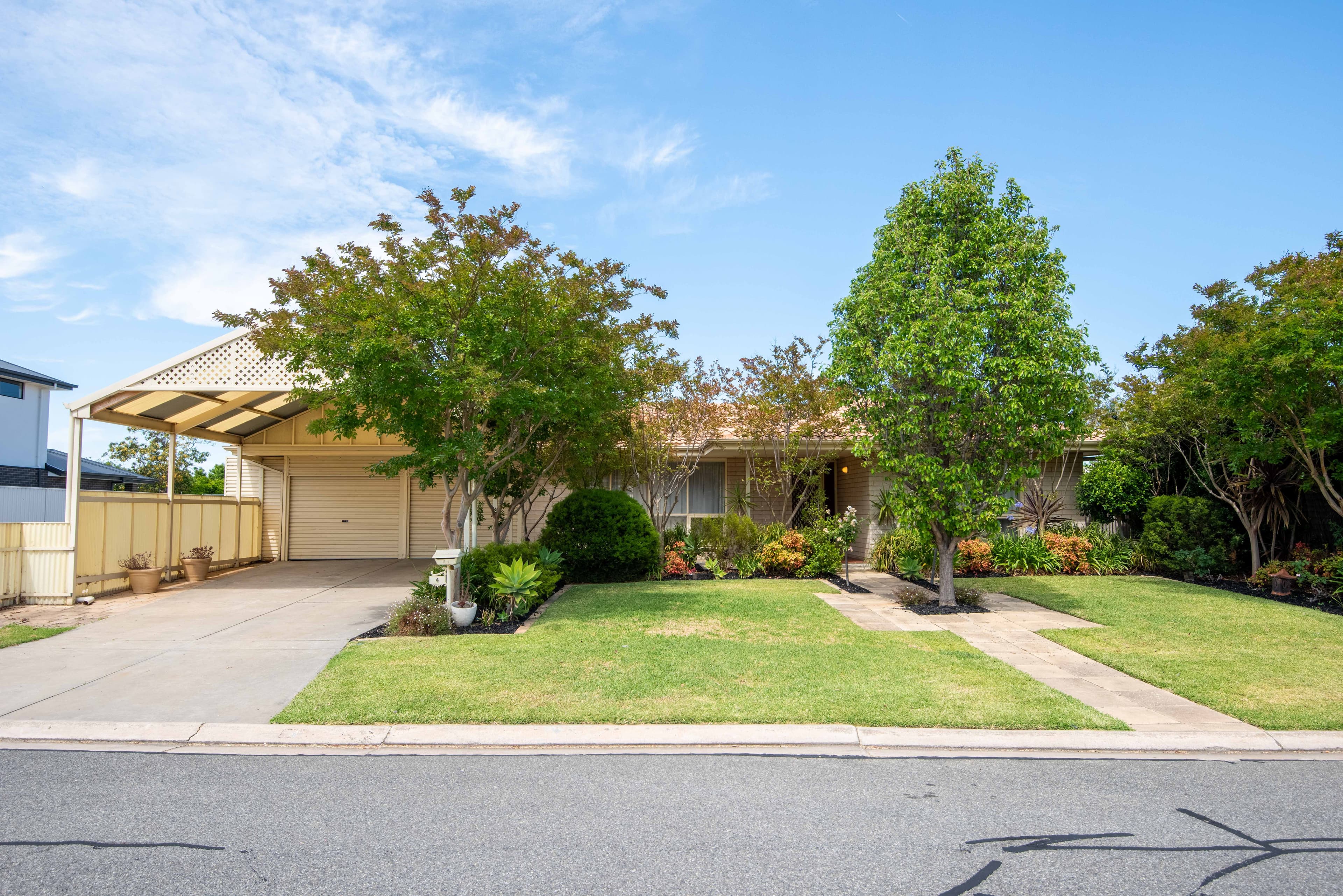 4 Todd Place, West Lakes Shore SA 5020, West Lakes Shore - Image 1