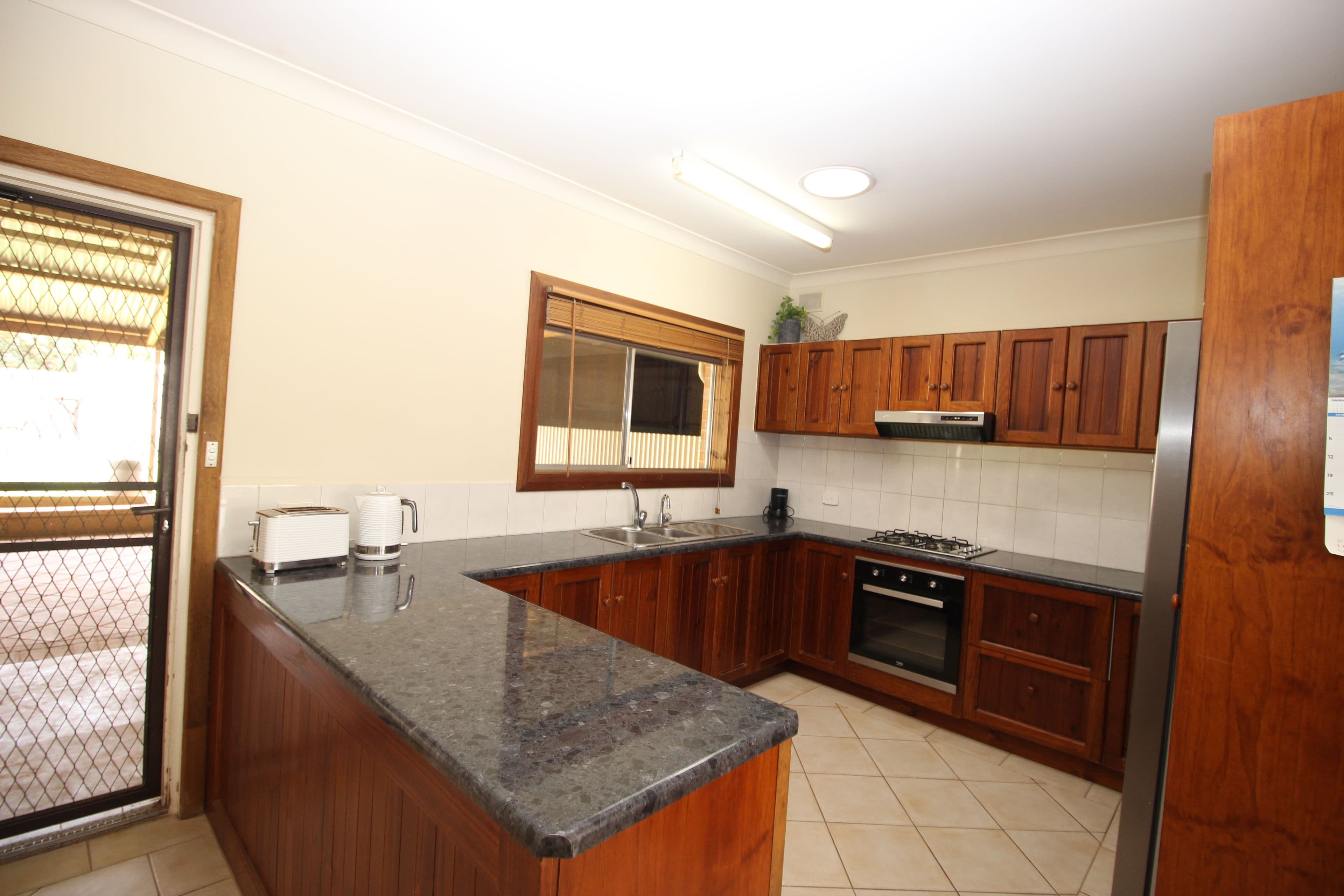5 Miller Street, Waikerie SA 5330, Waikerie - Thumbnail 4