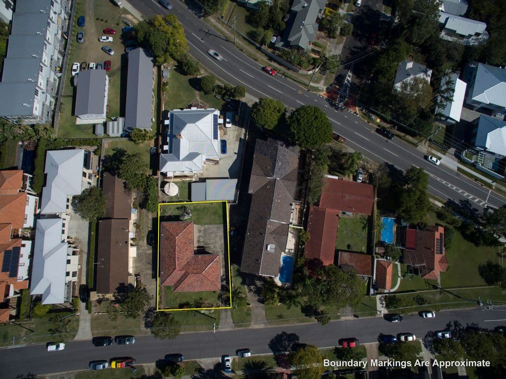 16 Thorpe Street, Balmoral QLD 4171, Balmoral - Thumbnail 2