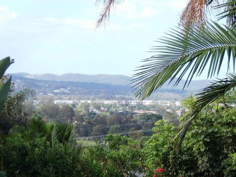 13 Kirkstall Street, HOLMVIEW QLD 4207, Holmview - Thumbnail 3