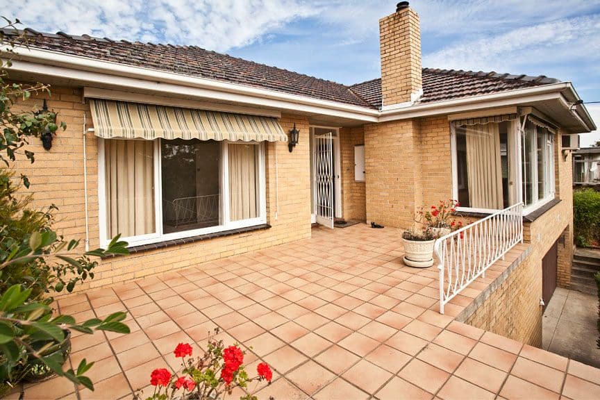 562 Waverley Road, GLEN WAVERLEY VIC 3150, Glen Waverley - Thumbnail 2