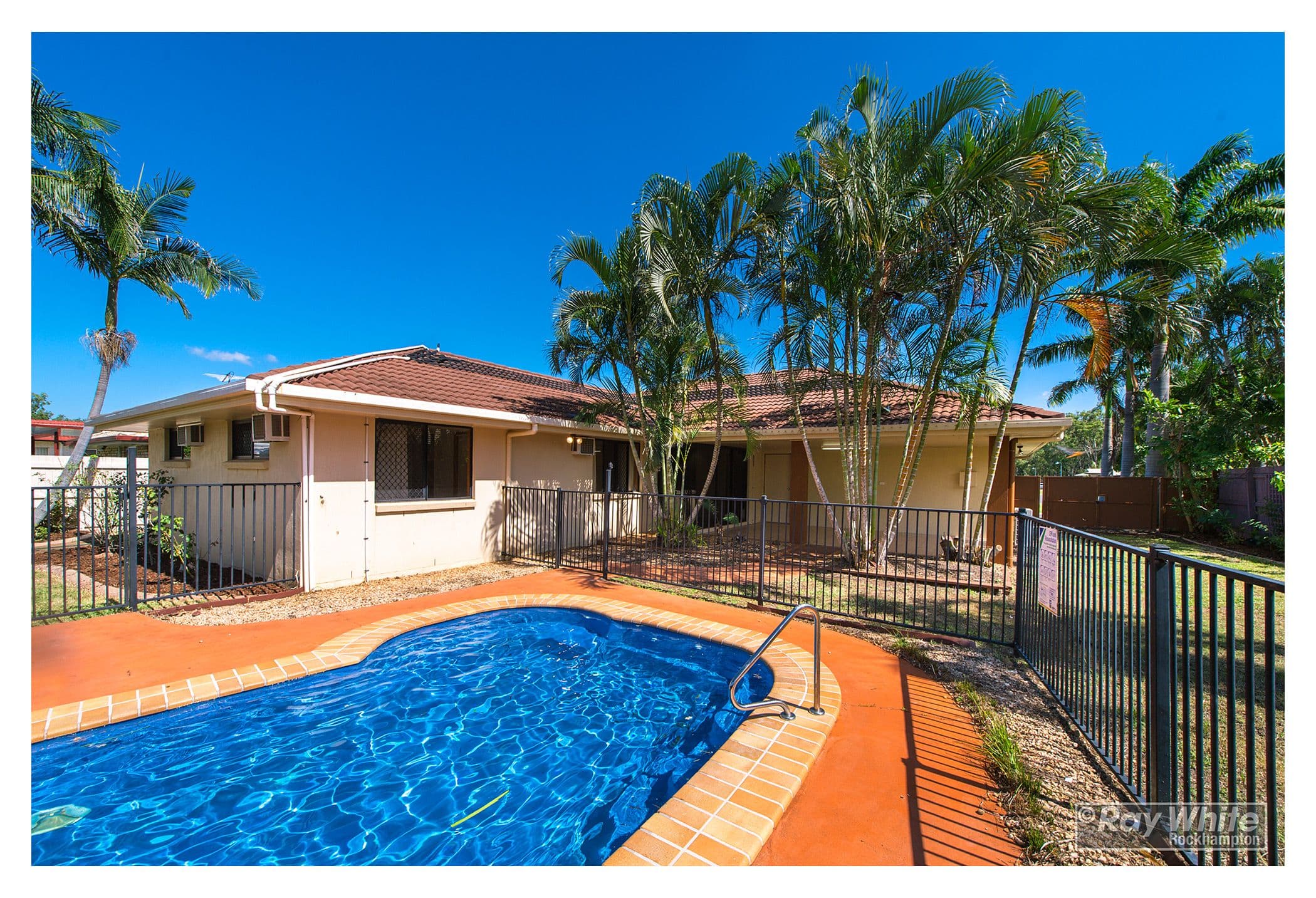 15 Harris Crescent, Norman Gardens QLD 4701, Norman Gardens - Thumbnail 2